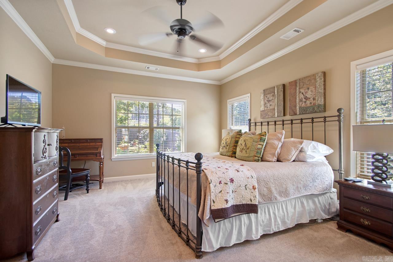 STERLING OAKS - Residential