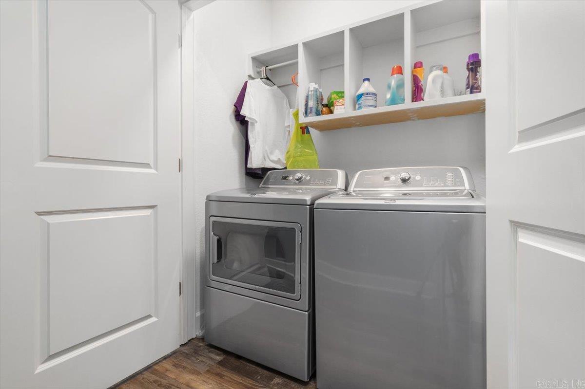 CENTENNIAL - Residential