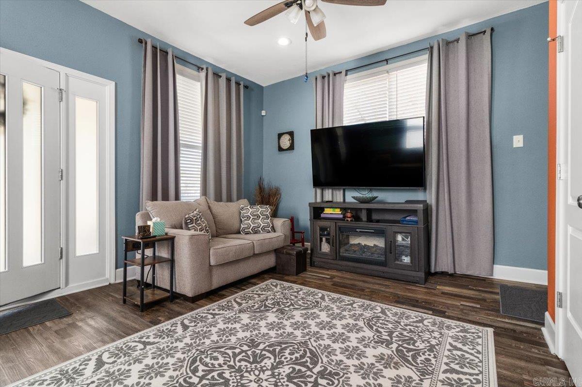 CENTENNIAL - Residential