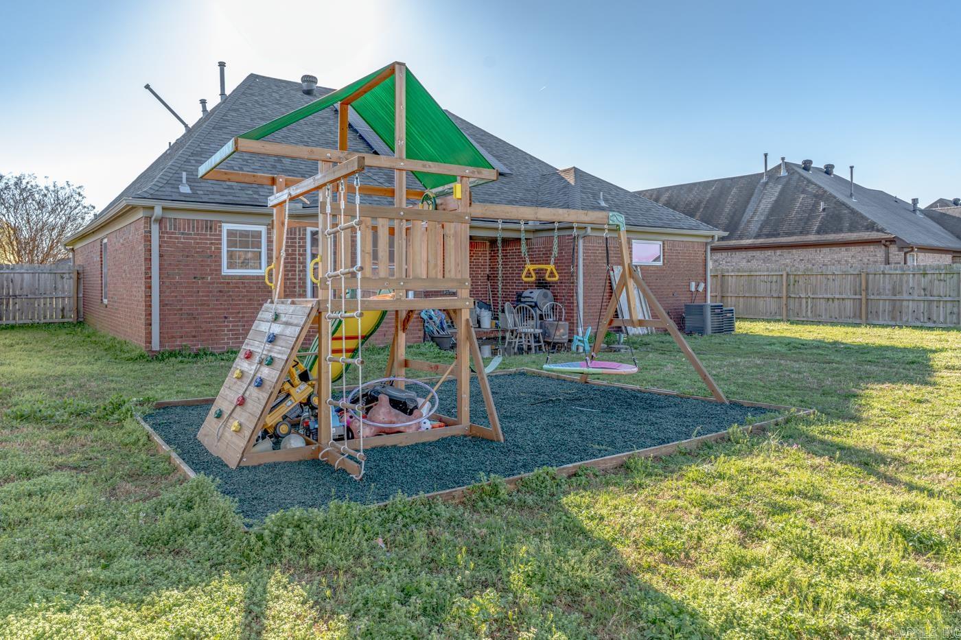 BAYOU VISTA ESTATES - Residential