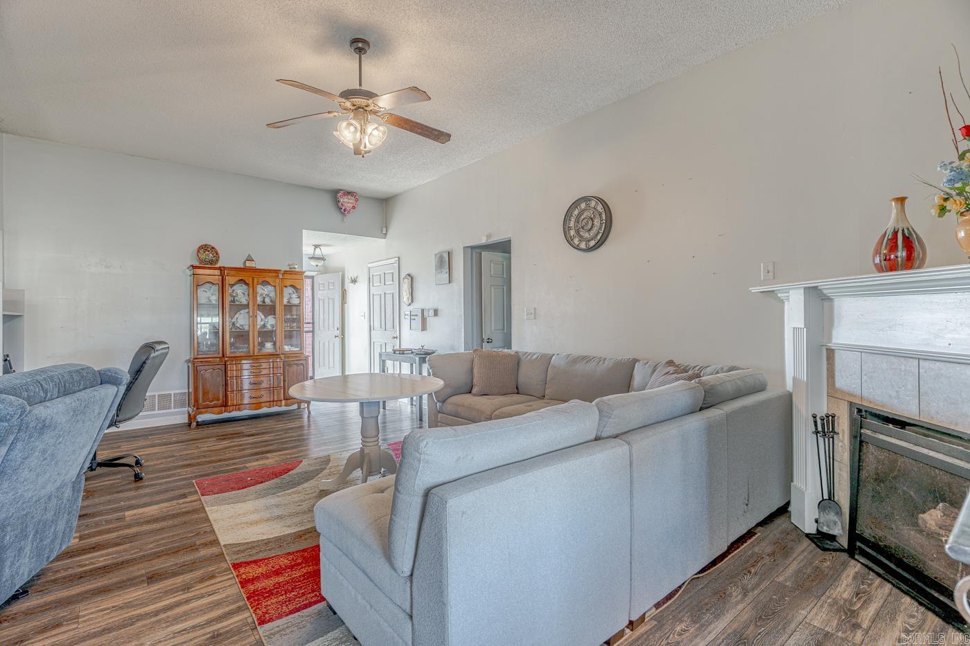 BAYOU VISTA ESTATES - Residential