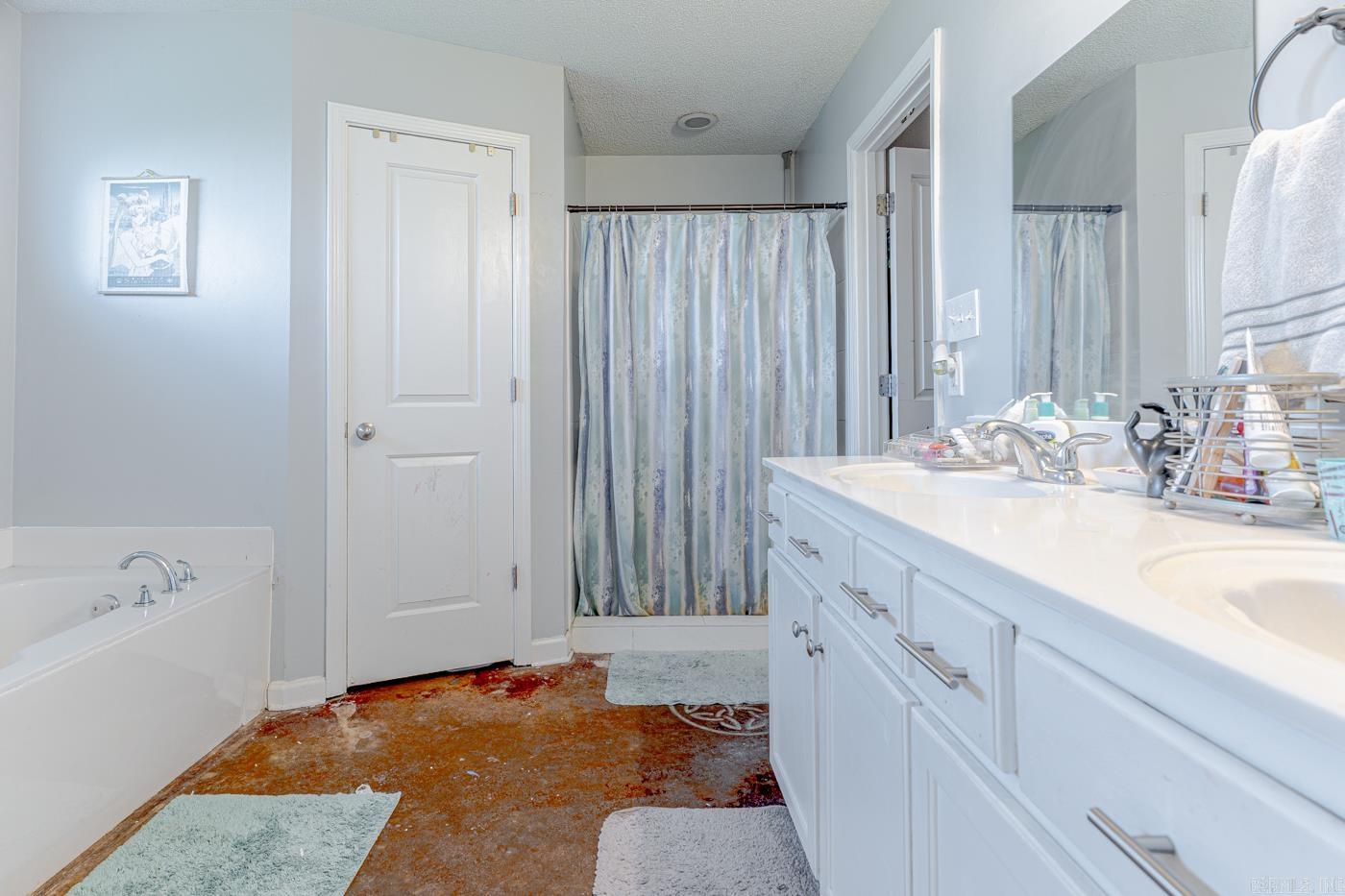 BAYOU VISTA ESTATES - Residential