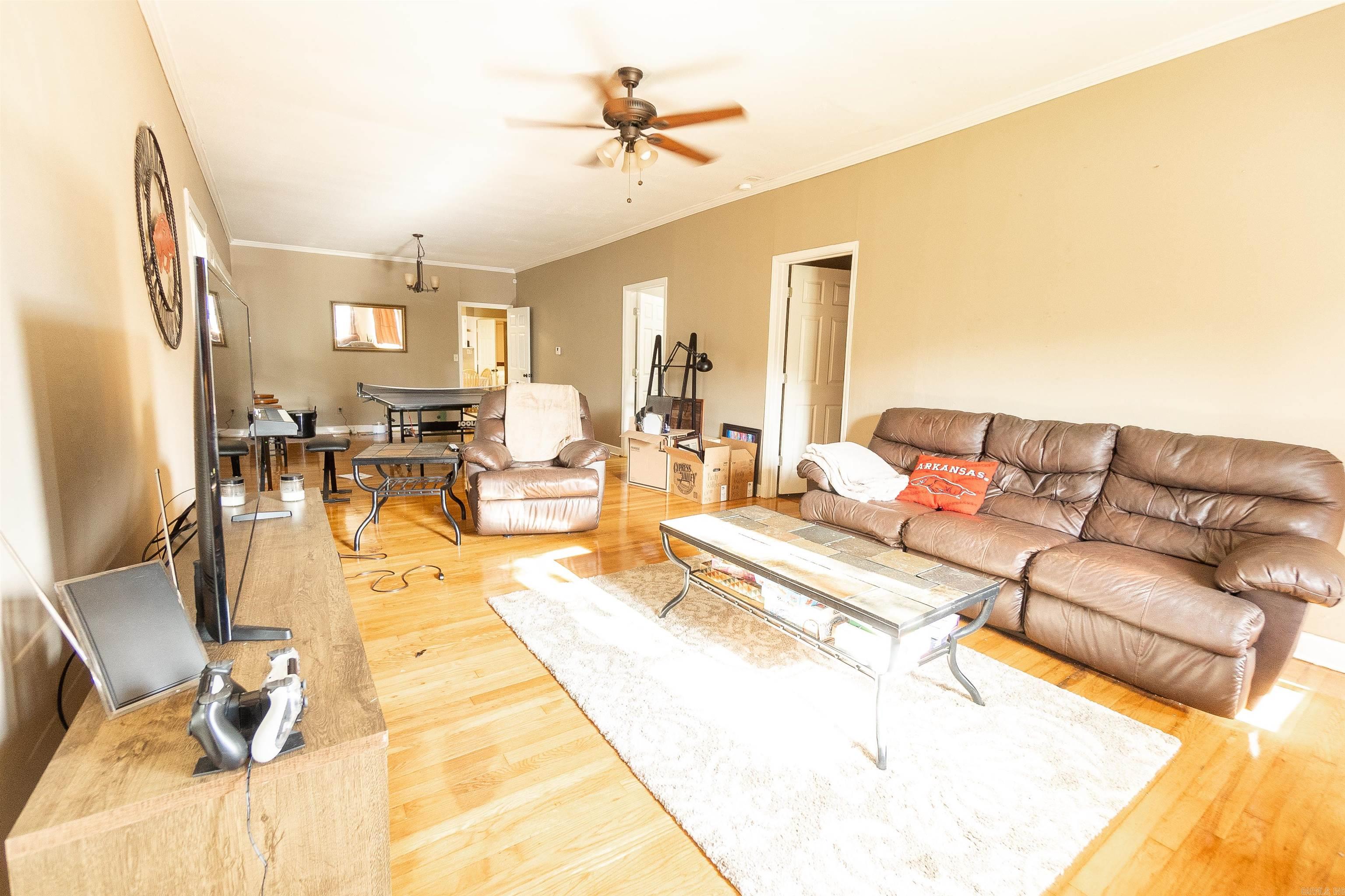 Hill Crest - Residential Lease