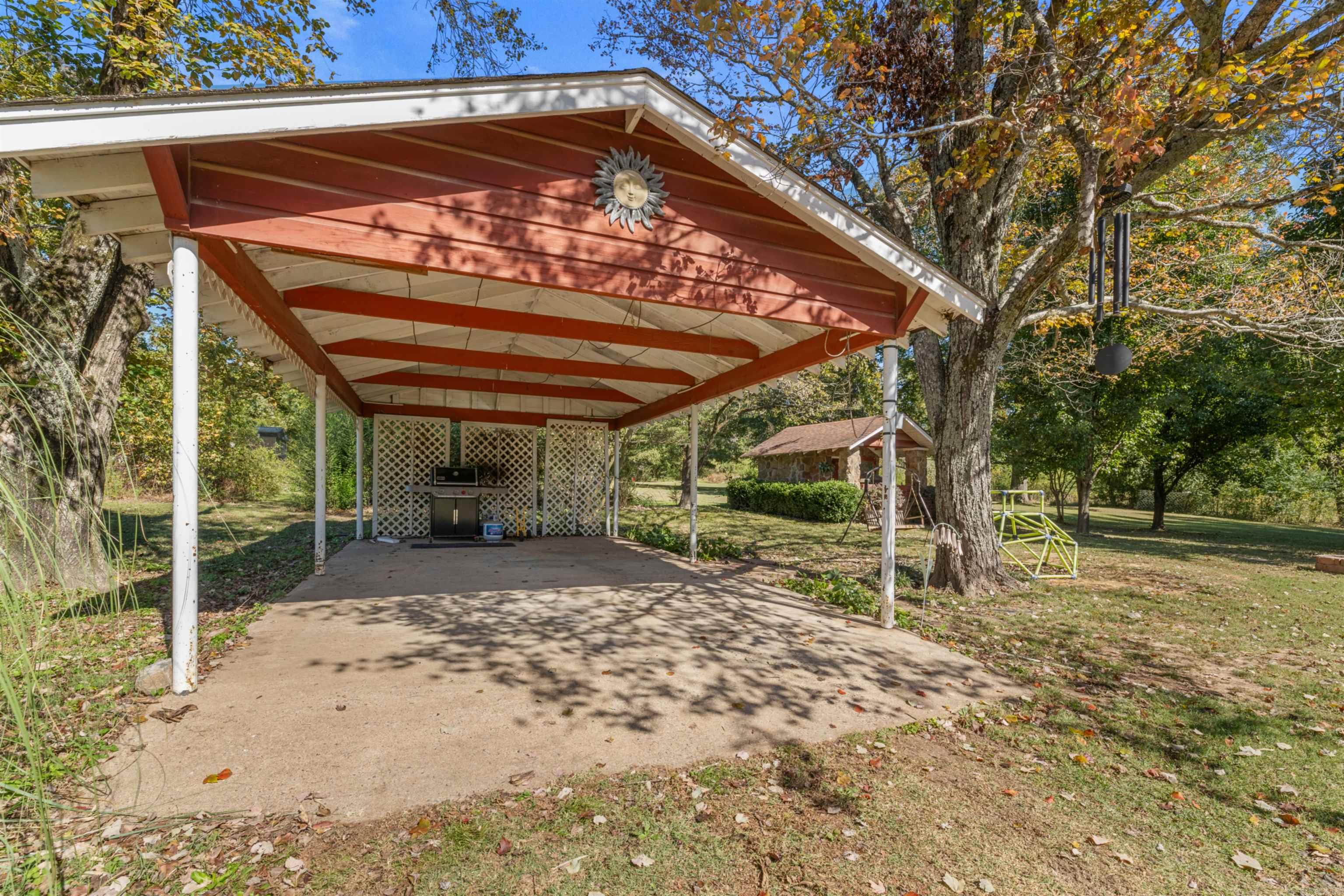 EL PASO (TOWN OF) - Residential