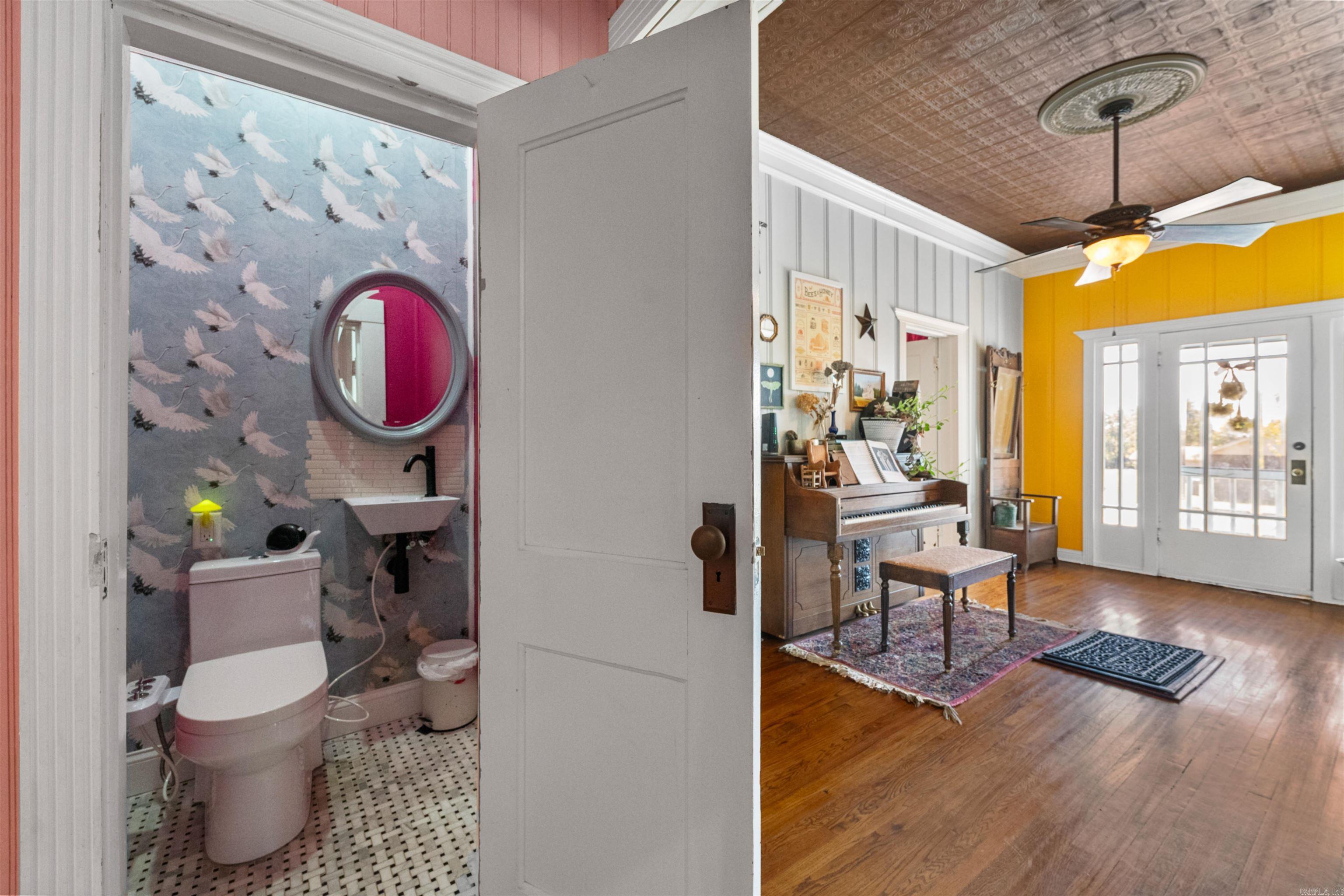 EL PASO (TOWN OF) - Residential