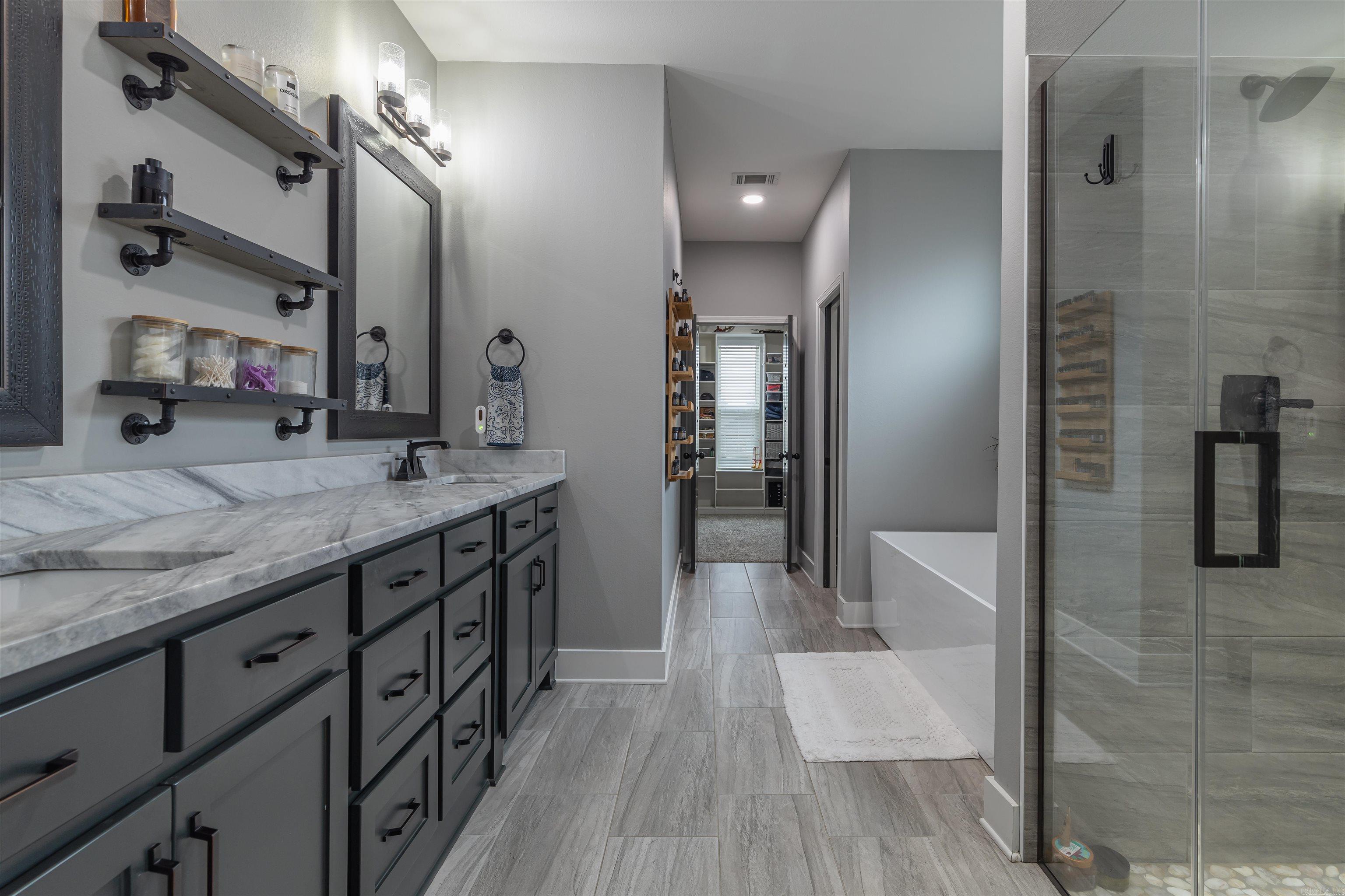 CREEKSIDE ADDN - Residential