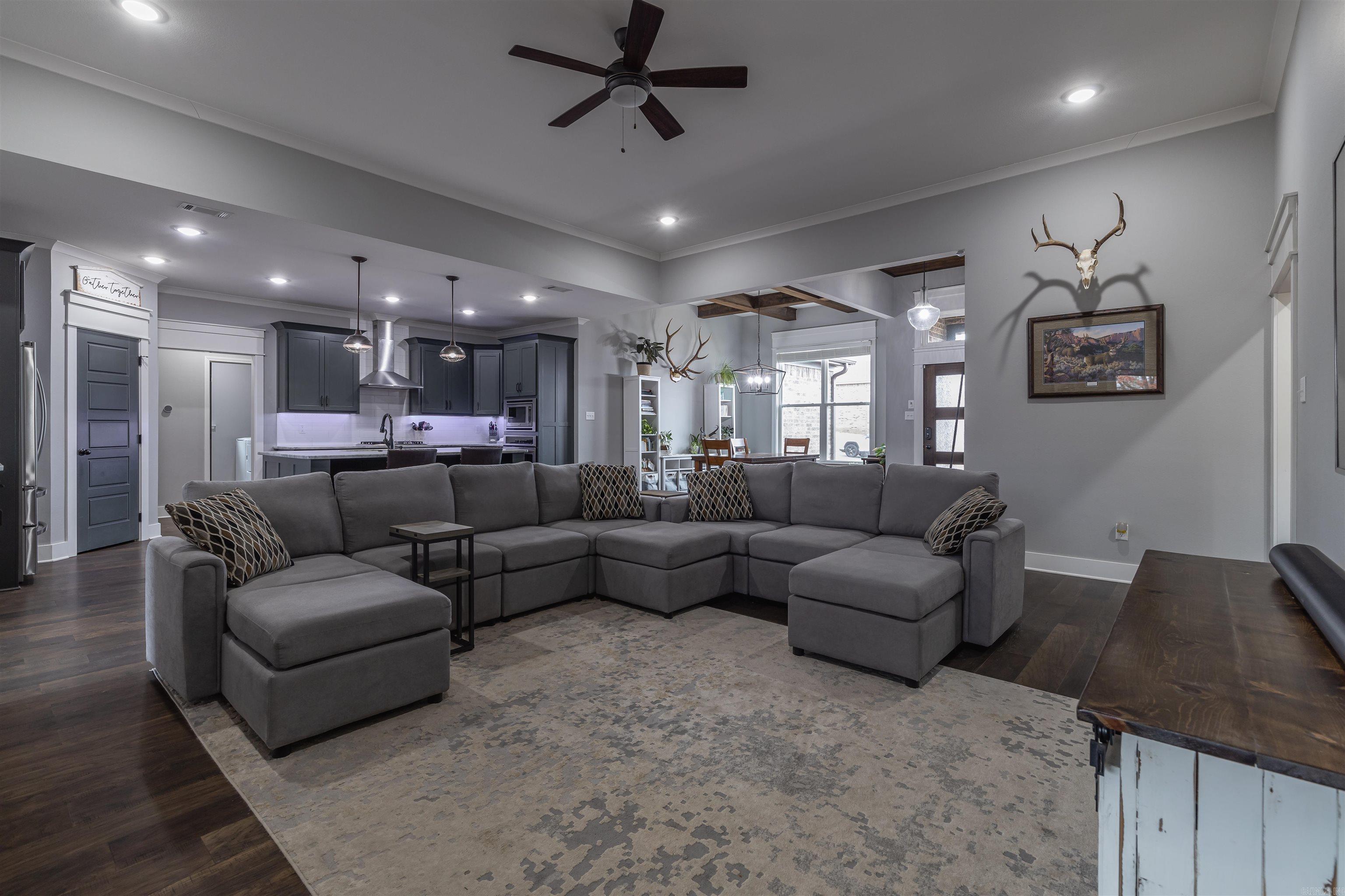 CREEKSIDE ADDN - Residential