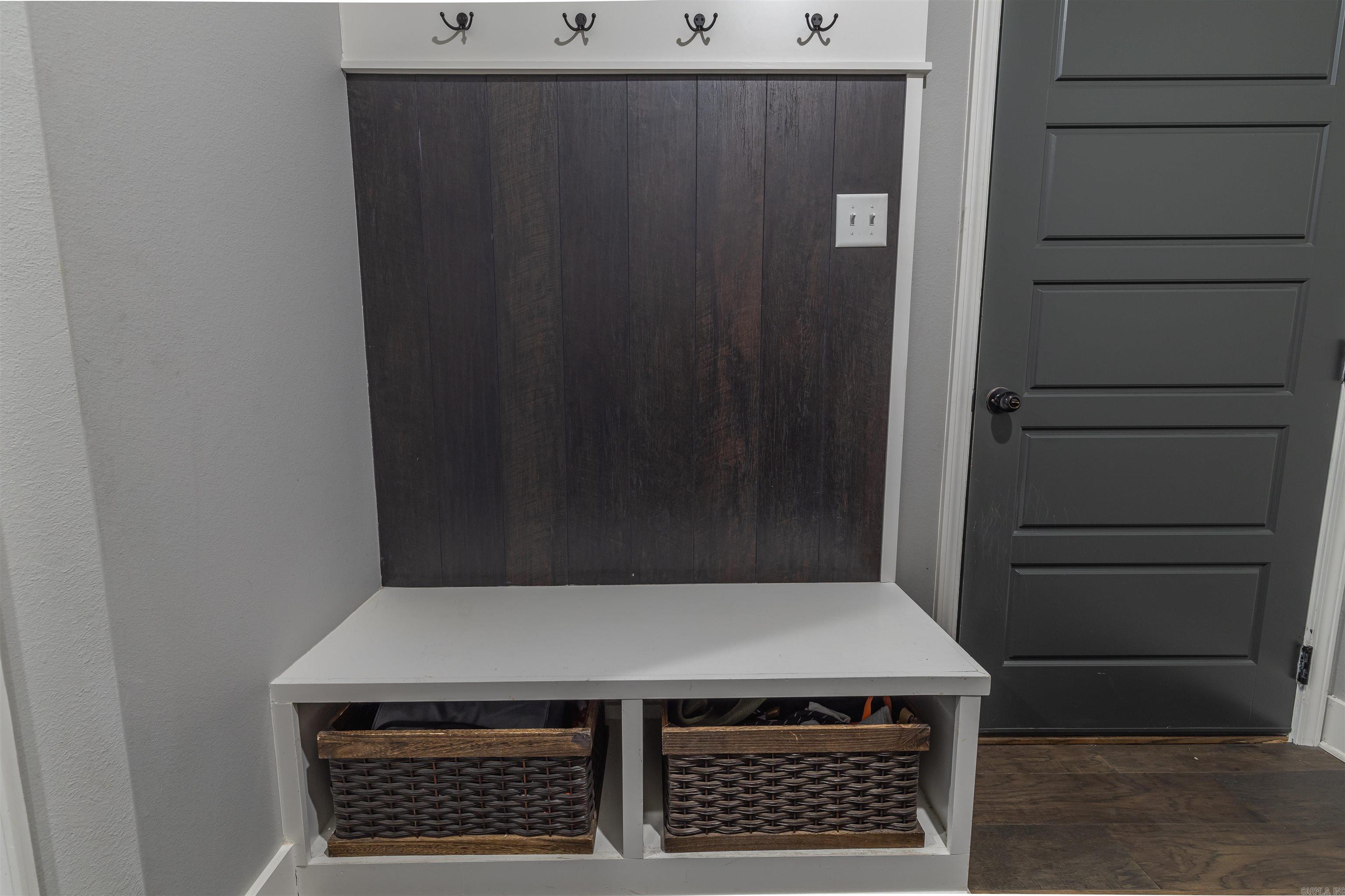 CREEKSIDE ADDN - Residential