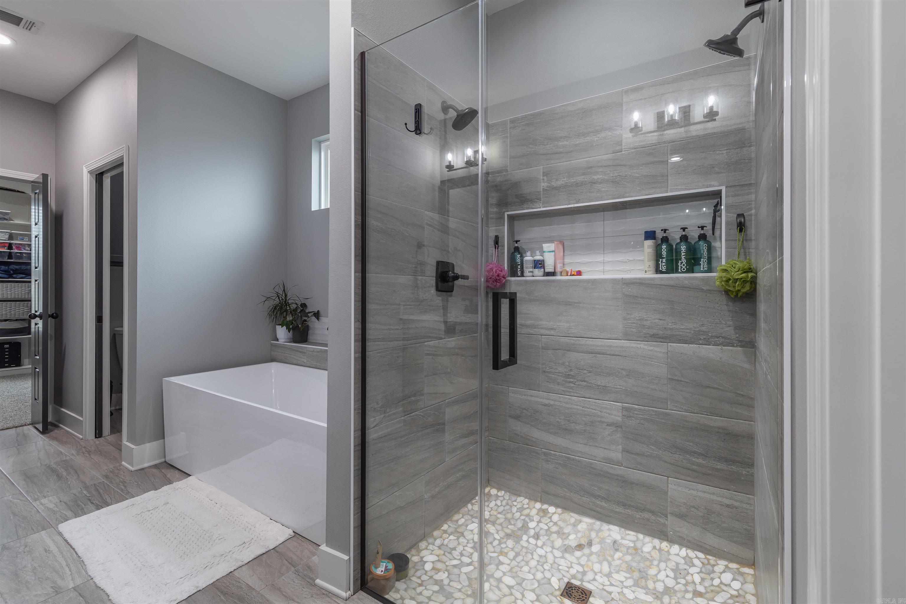 CREEKSIDE ADDN - Residential