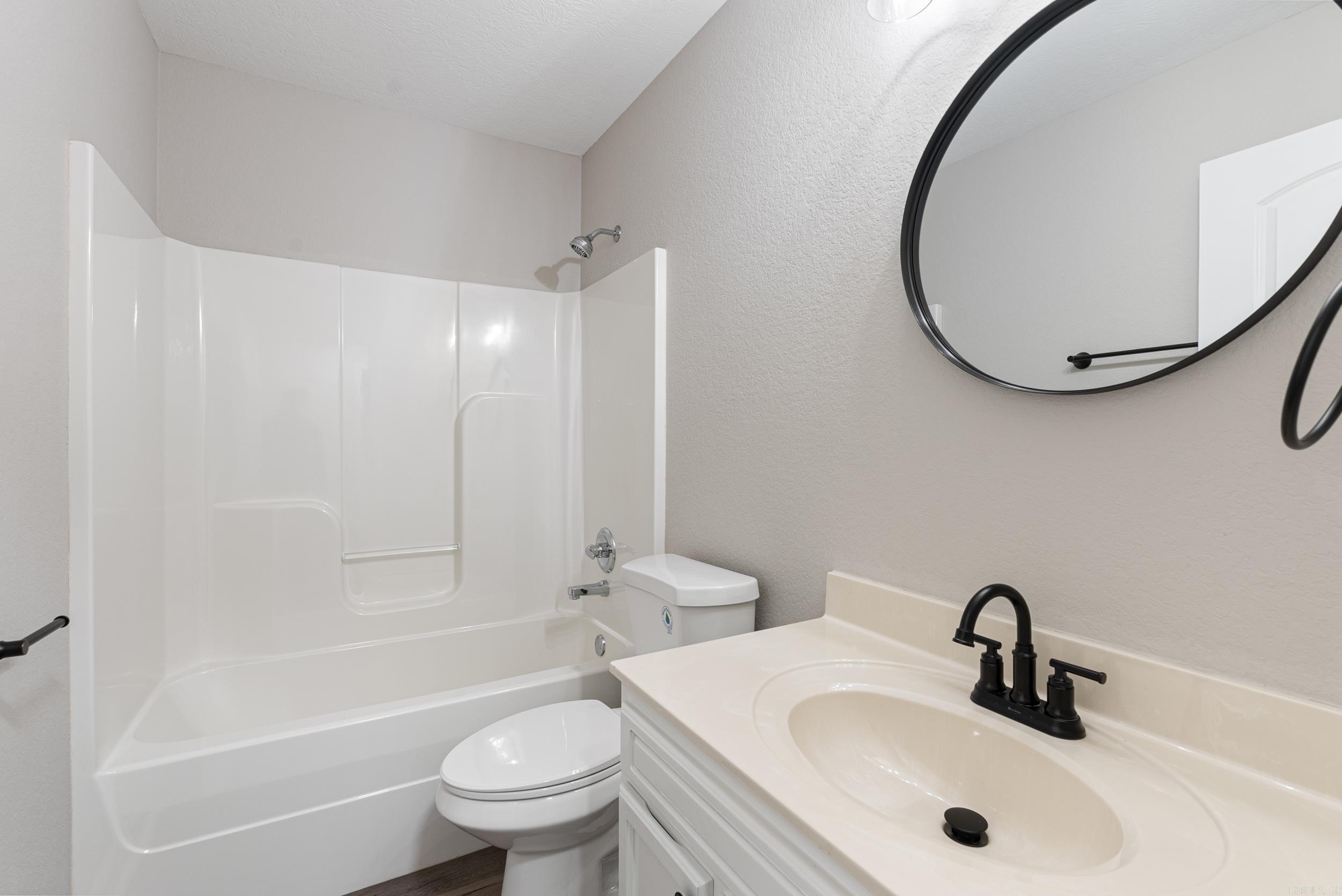 Eaglebrook Estates - Residential