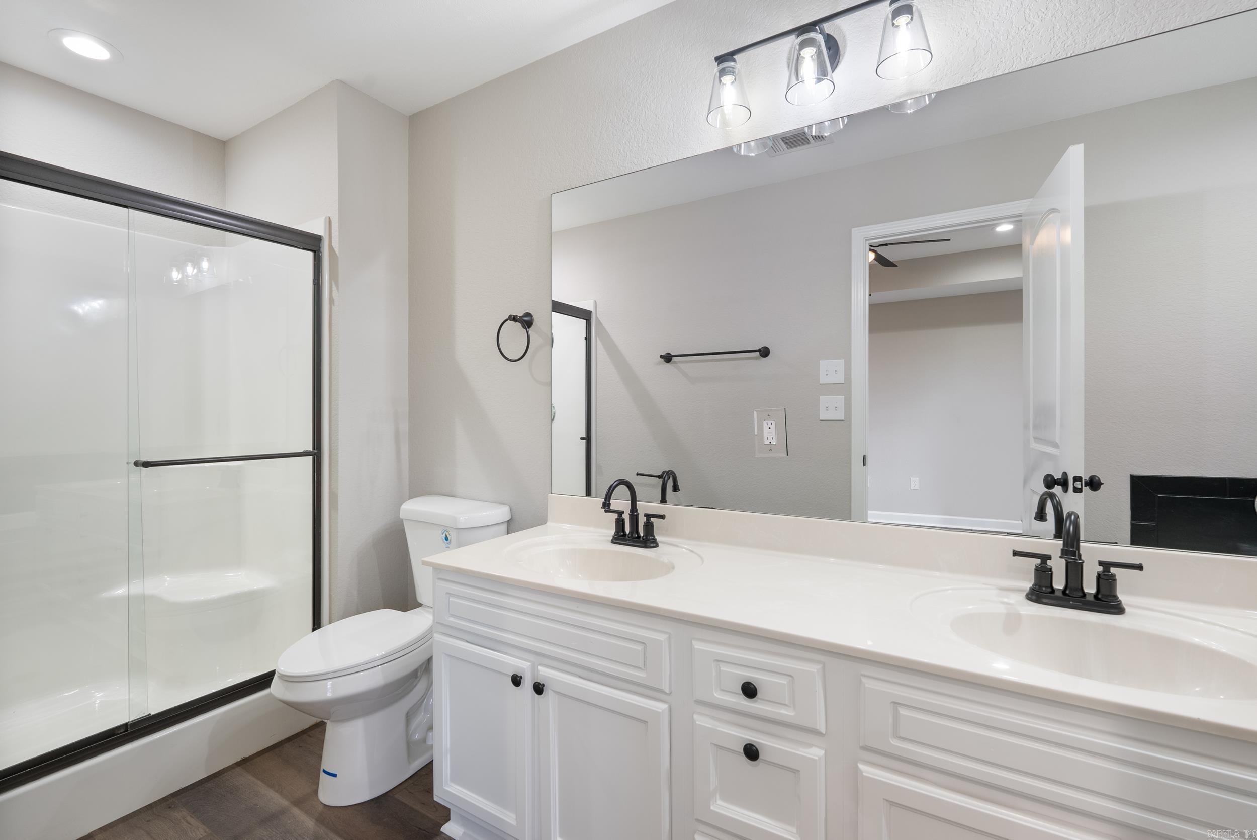 Eaglebrook Estates - Residential