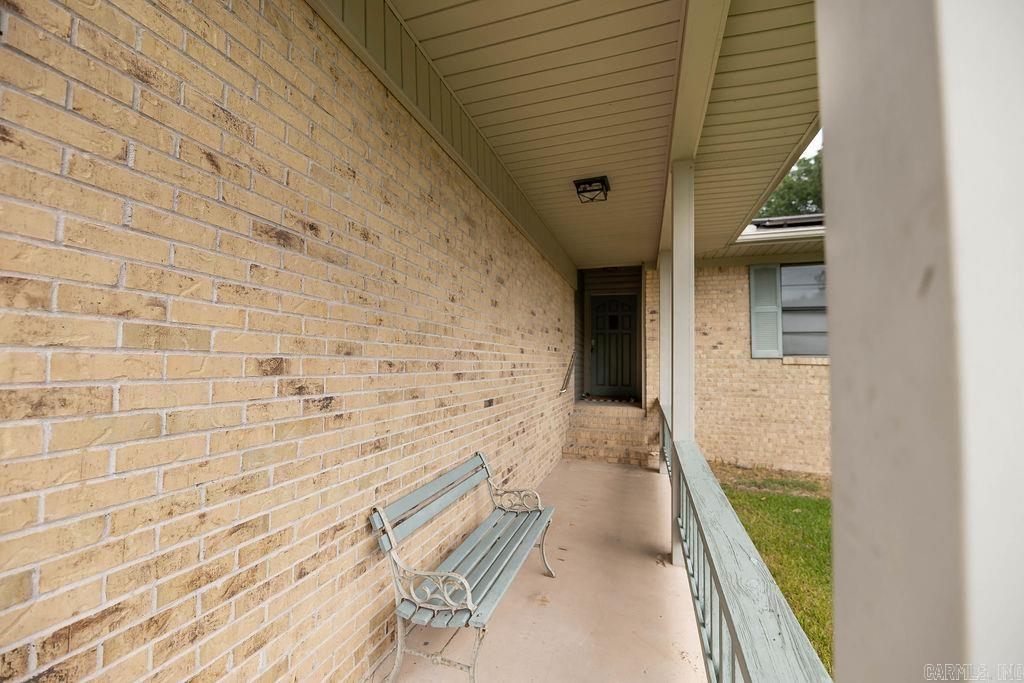 COUNTRY CLUB TERRACE # 2 - Residential