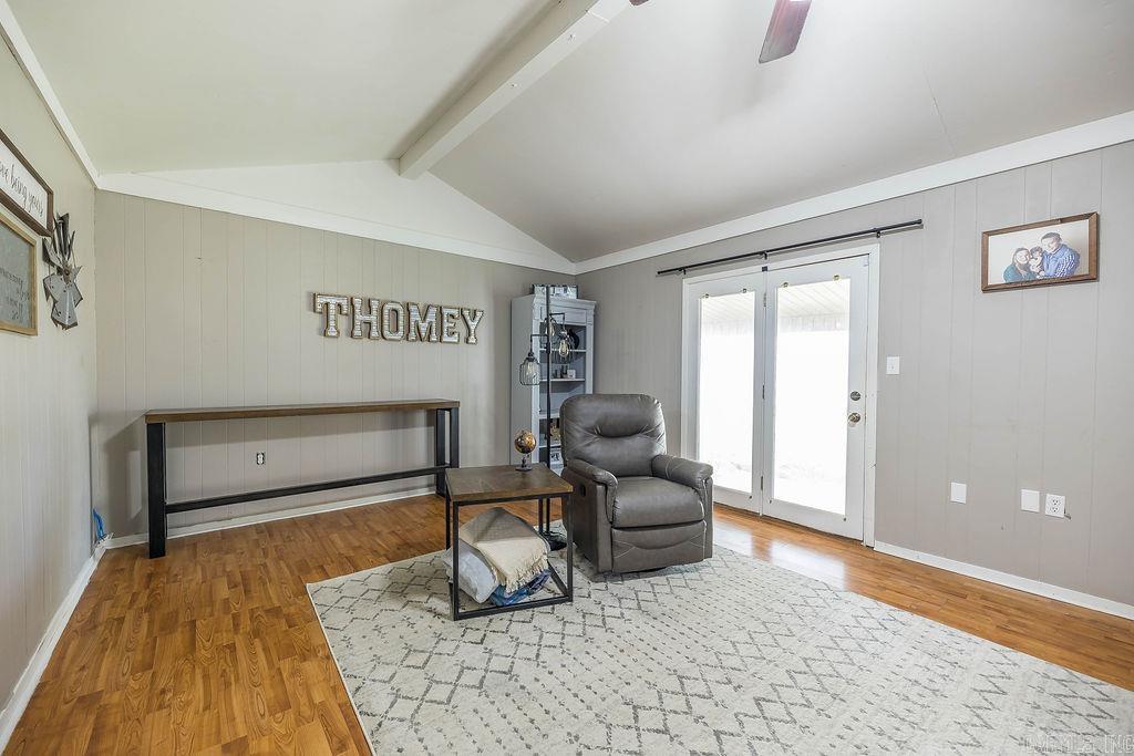 COUNTRY CLUB TERRACE # 2 - Residential