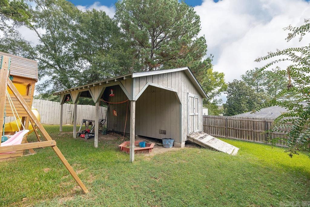 COUNTRY CLUB TERRACE # 2 - Residential