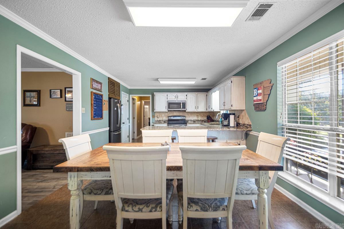 PEAR ORCHARD ESTATES - Residential