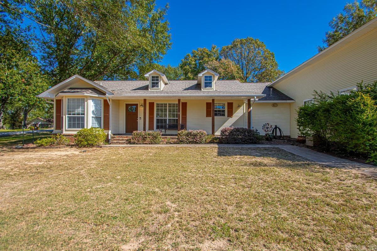 PEAR ORCHARD ESTATES - Residential