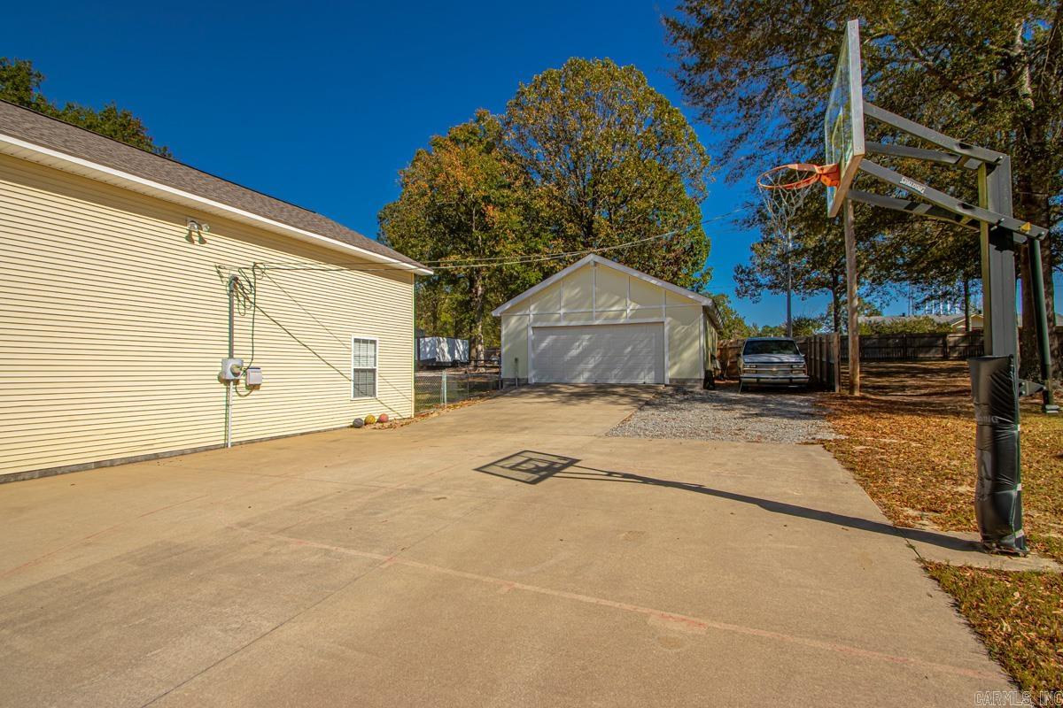 PEAR ORCHARD ESTATES - Residential