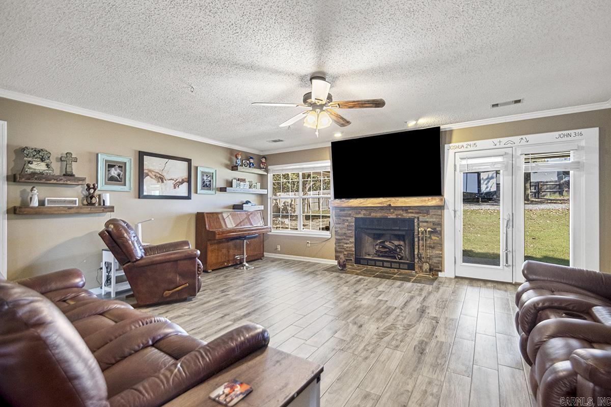 PEAR ORCHARD ESTATES - Residential