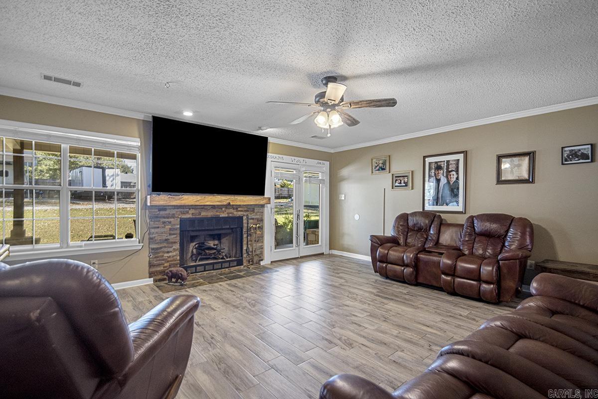 PEAR ORCHARD ESTATES - Residential