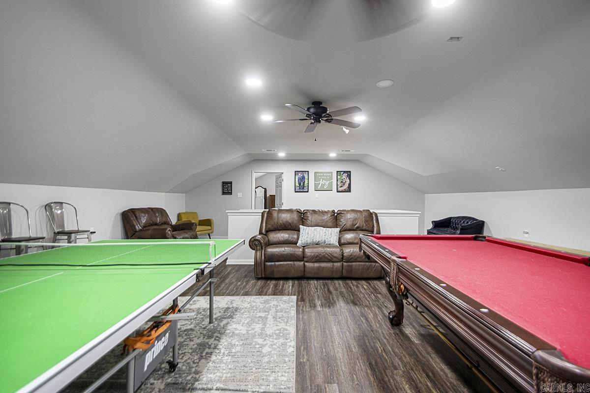 PEAR ORCHARD ESTATES - Residential