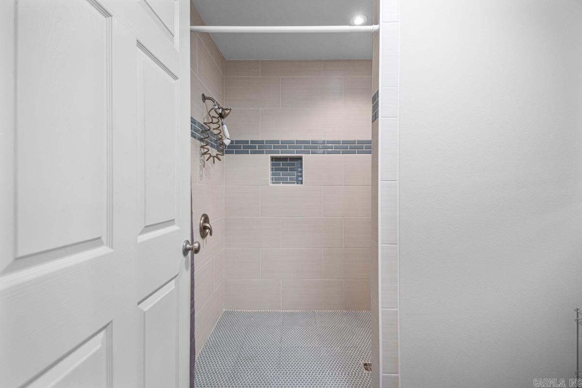 PEAR ORCHARD ESTATES - Residential