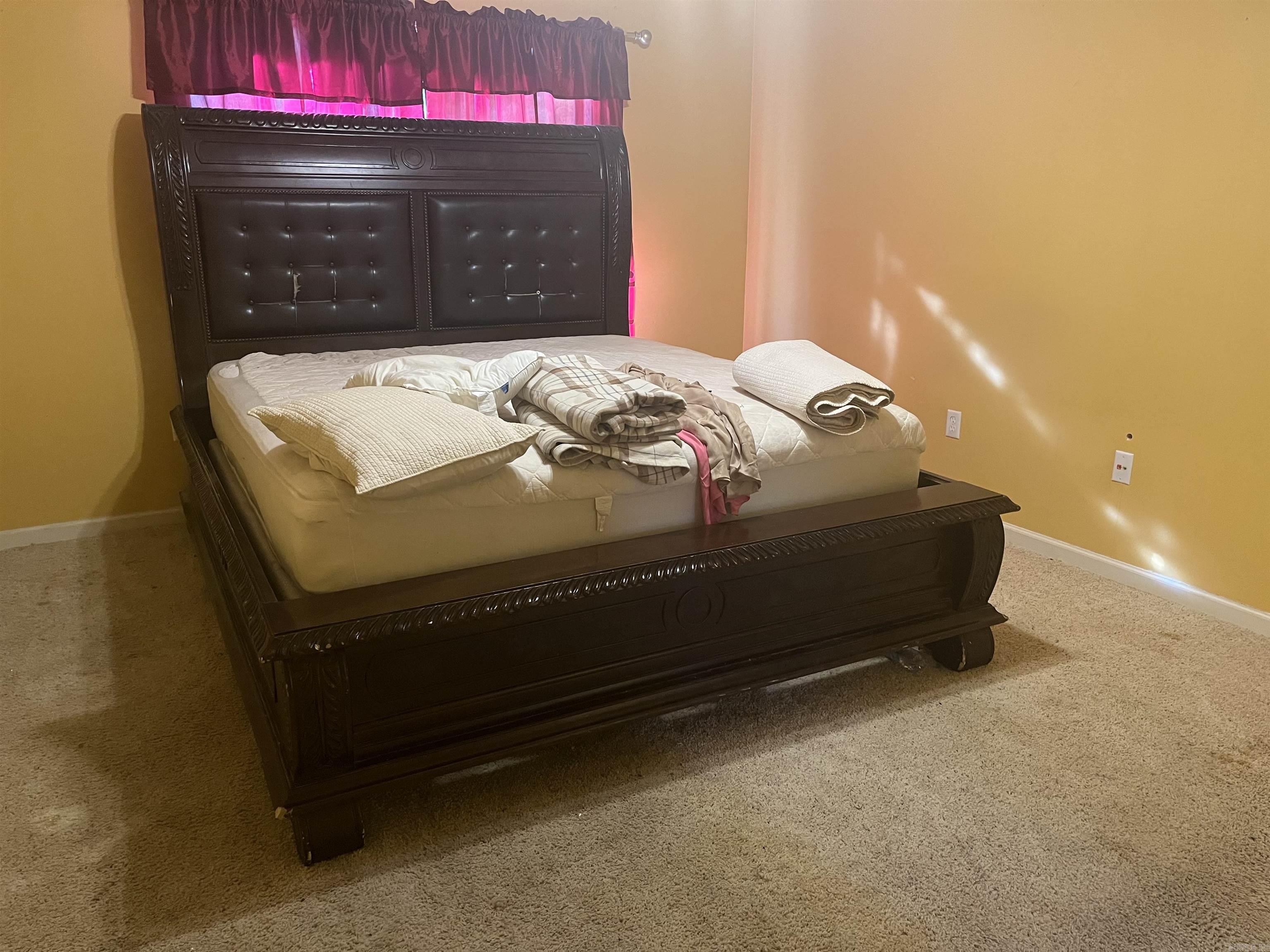 OTTER CREEK COMMUNITY - Residential