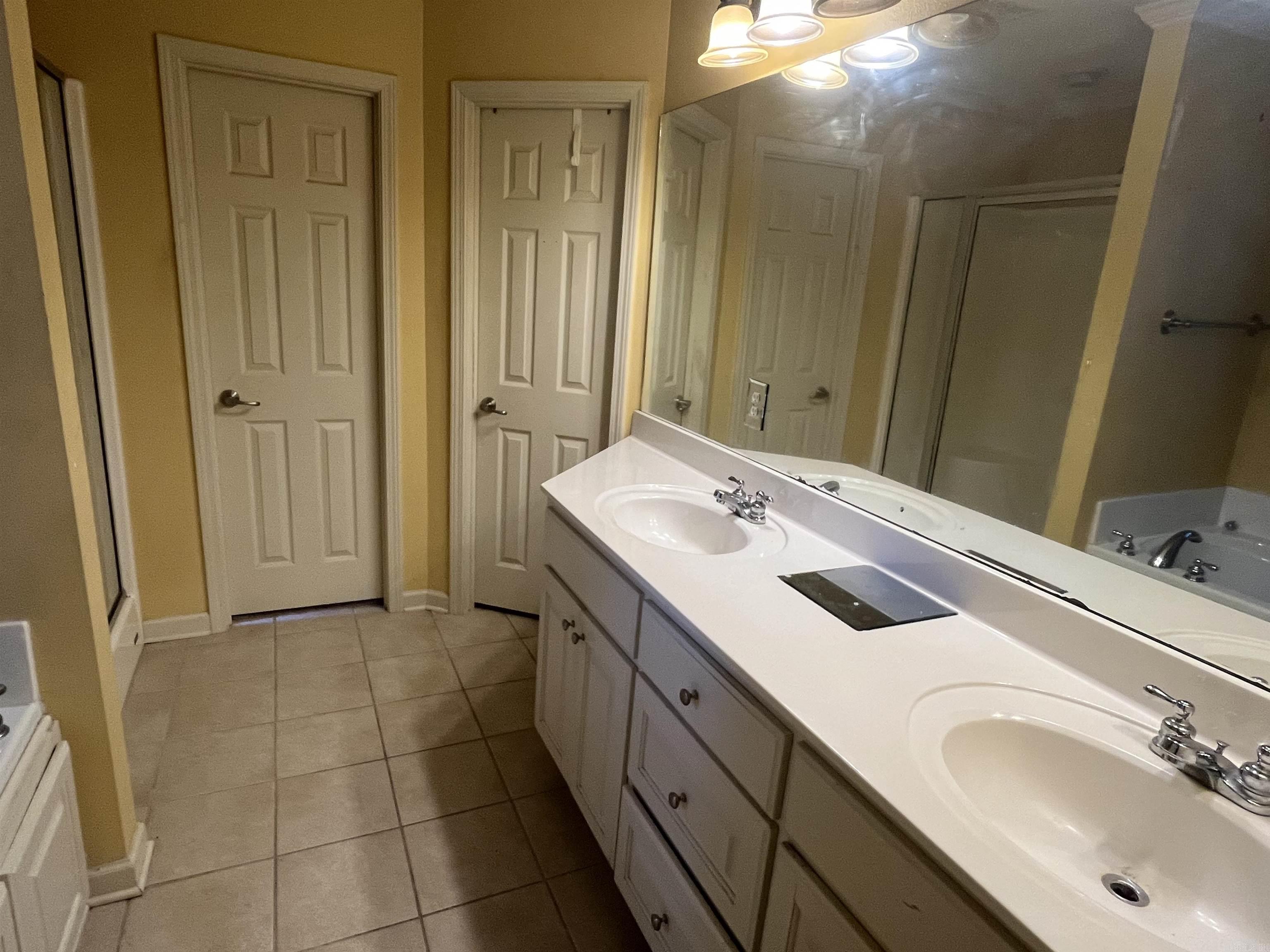 OTTER CREEK COMMUNITY - Residential