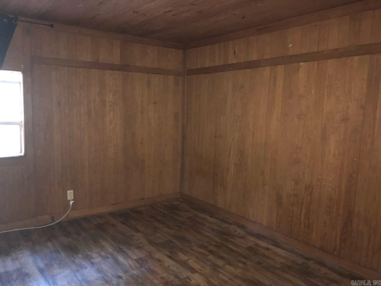 CURRYS - Residential