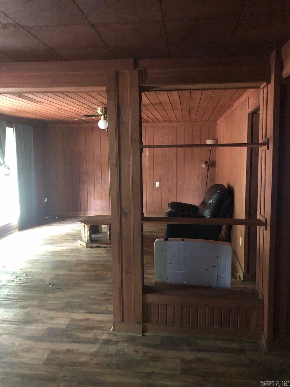 CURRYS - Residential