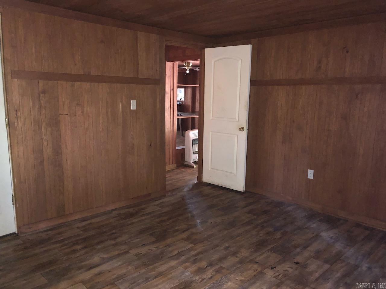 CURRYS - Residential