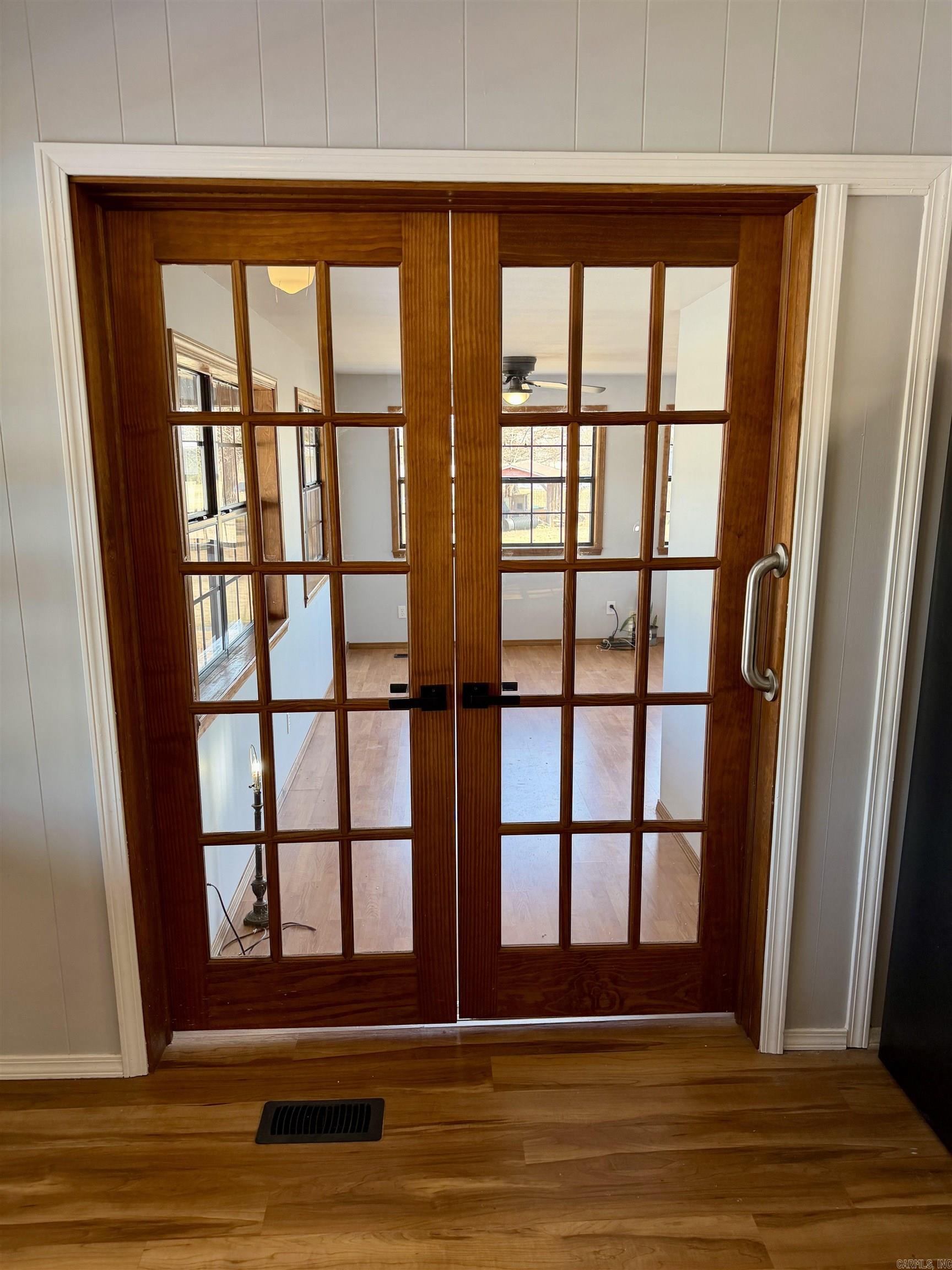 Metes & Bounds - Residential