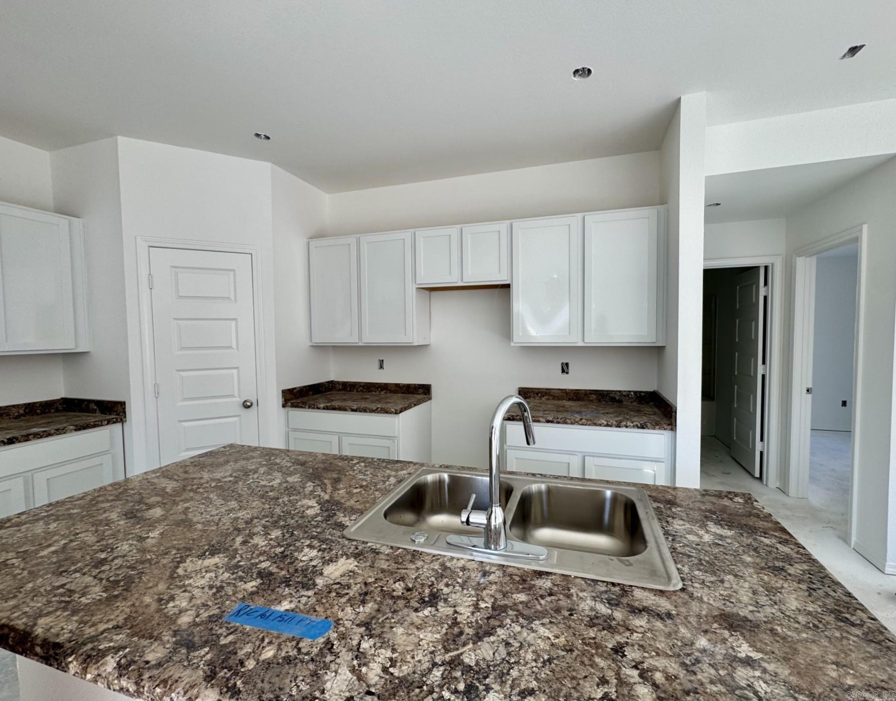 THE MEADOWS - Residential