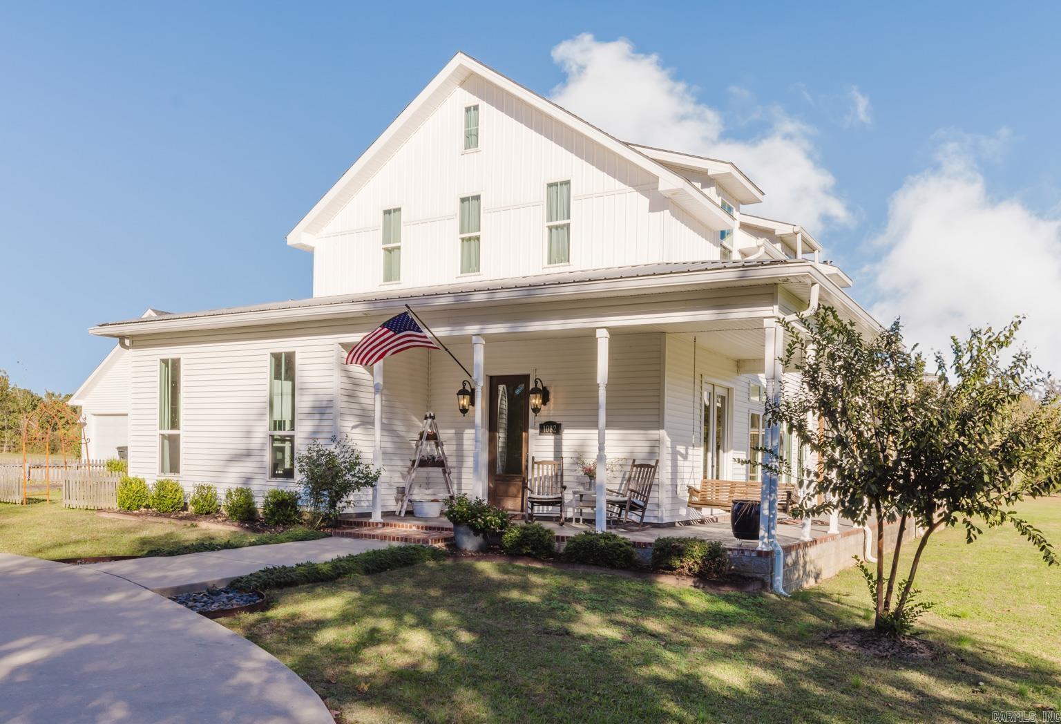 Metes & Bounds - Residential