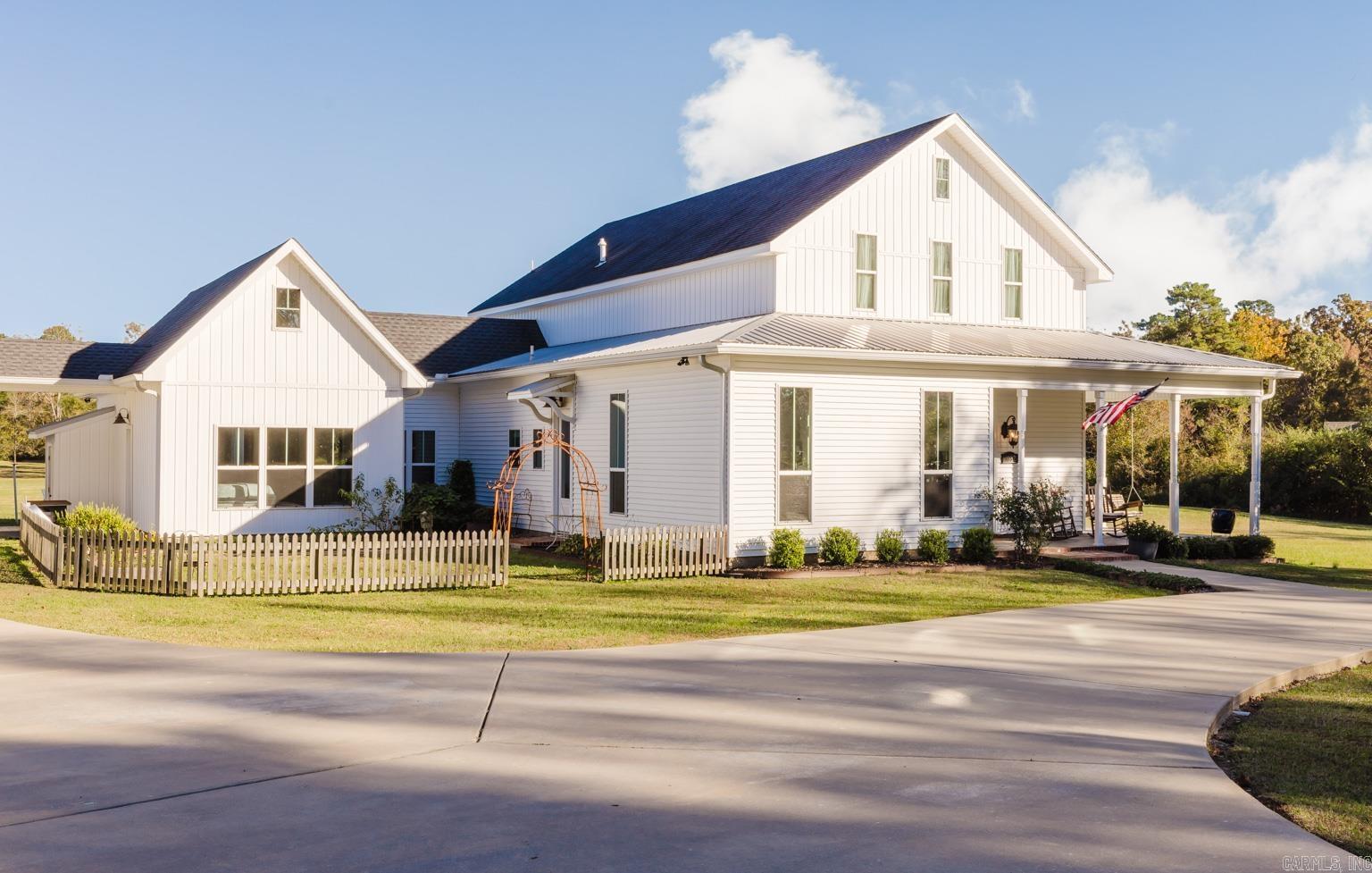 Metes & Bounds - Residential