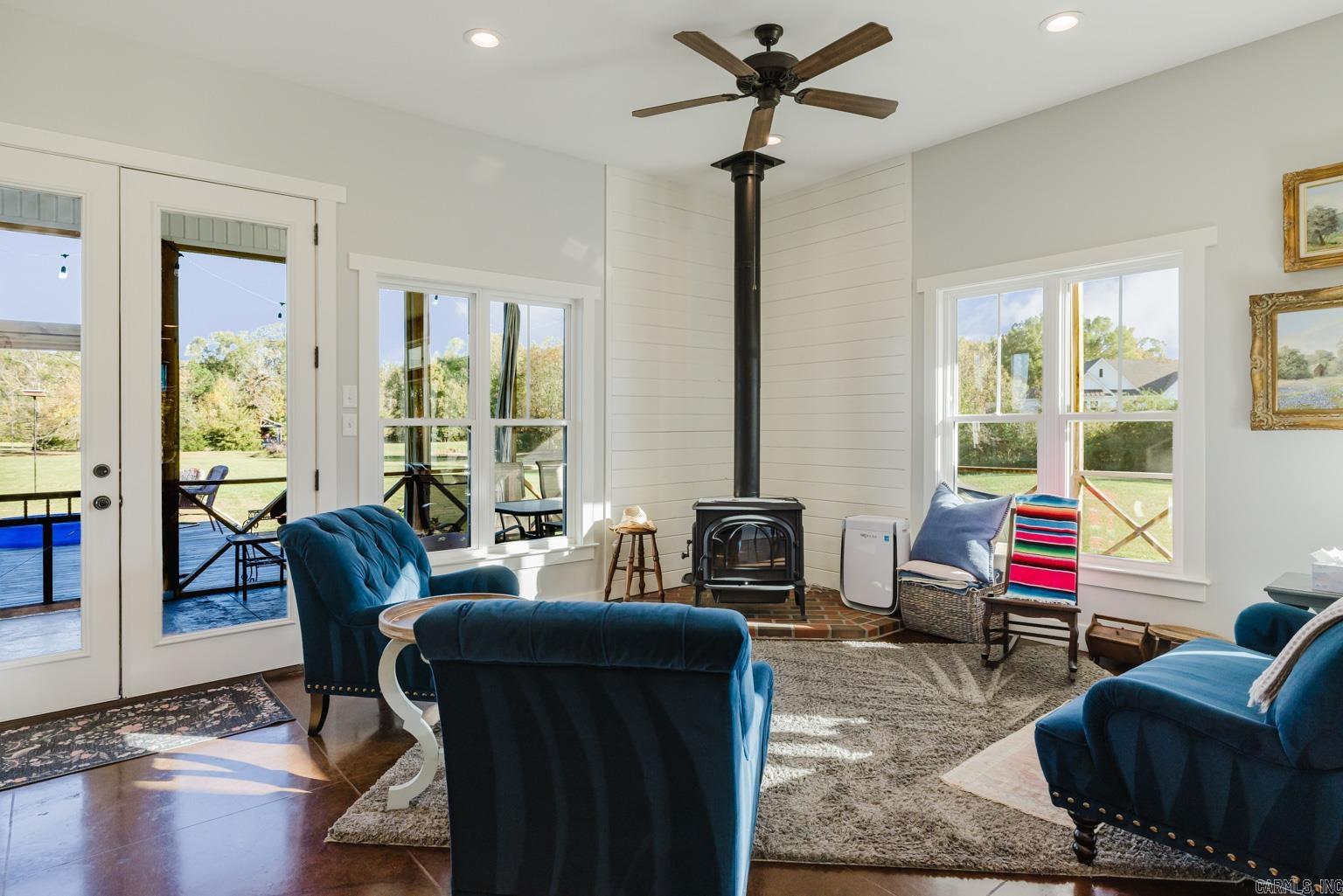 Metes & Bounds - Residential