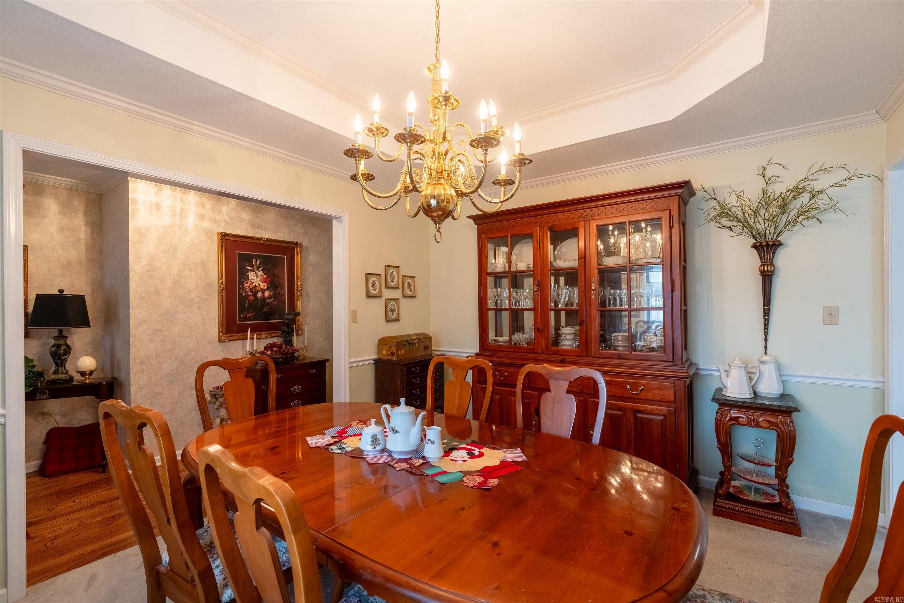 RIVER OAKS - Residential