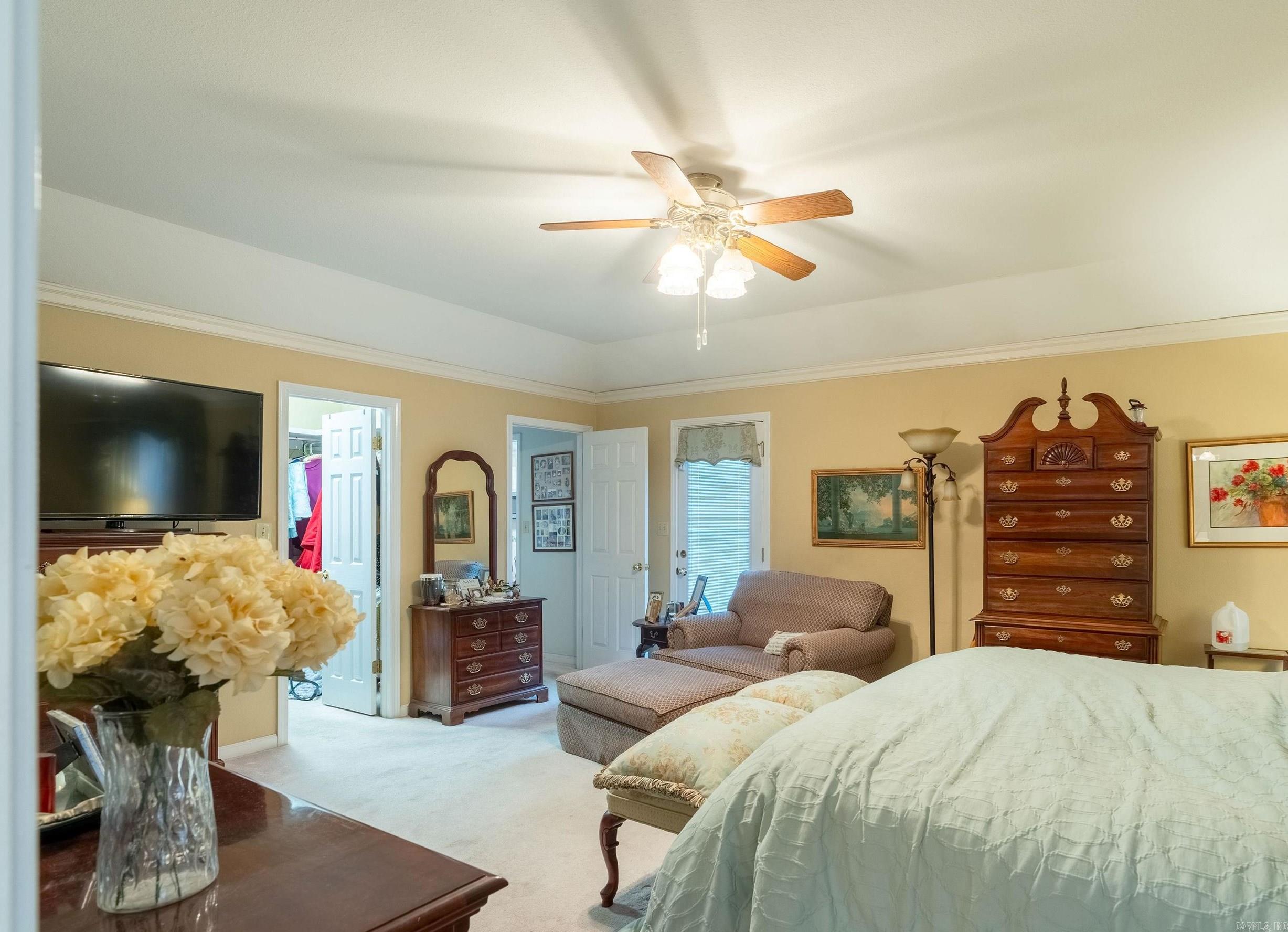 RIVER OAKS - Residential