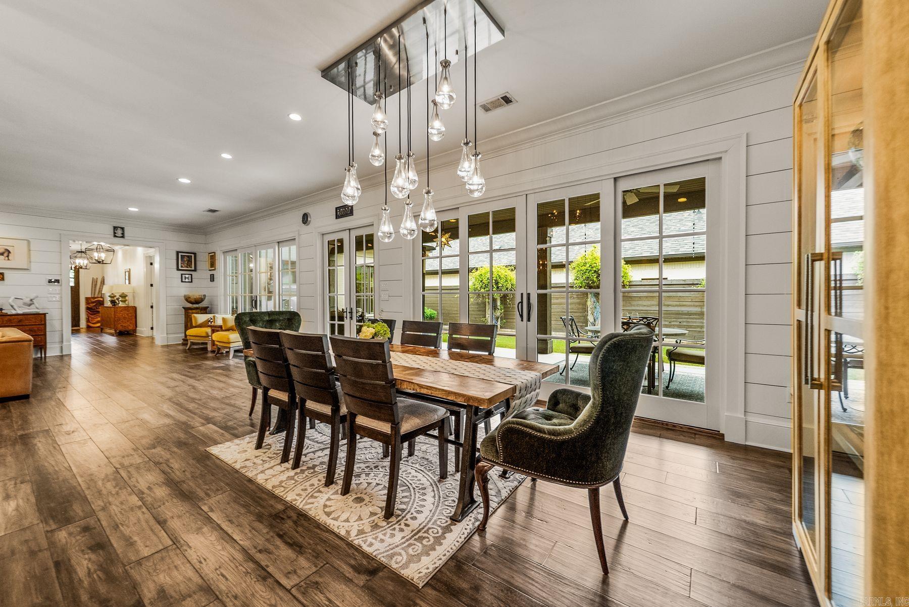 CHENAL VALLEY HALLEN COURT - Residential