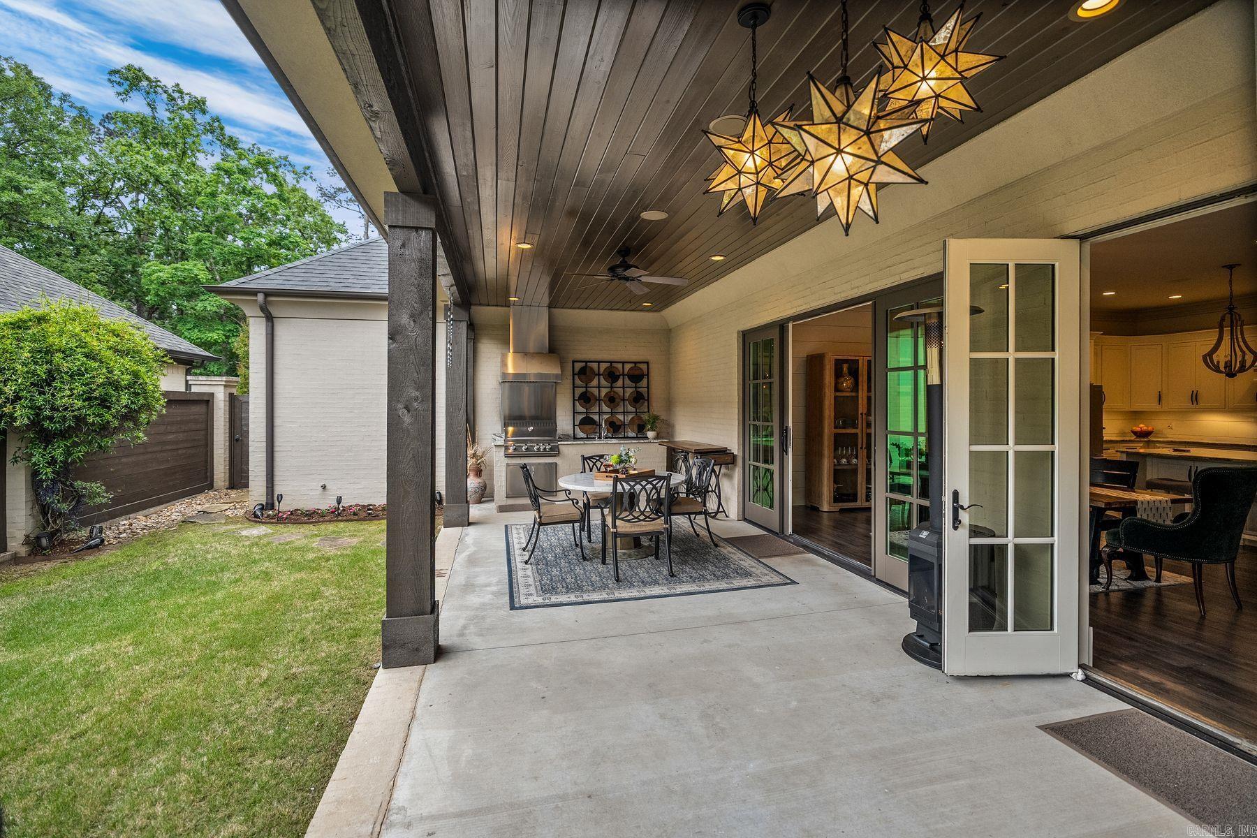 CHENAL VALLEY HALLEN COURT - Residential