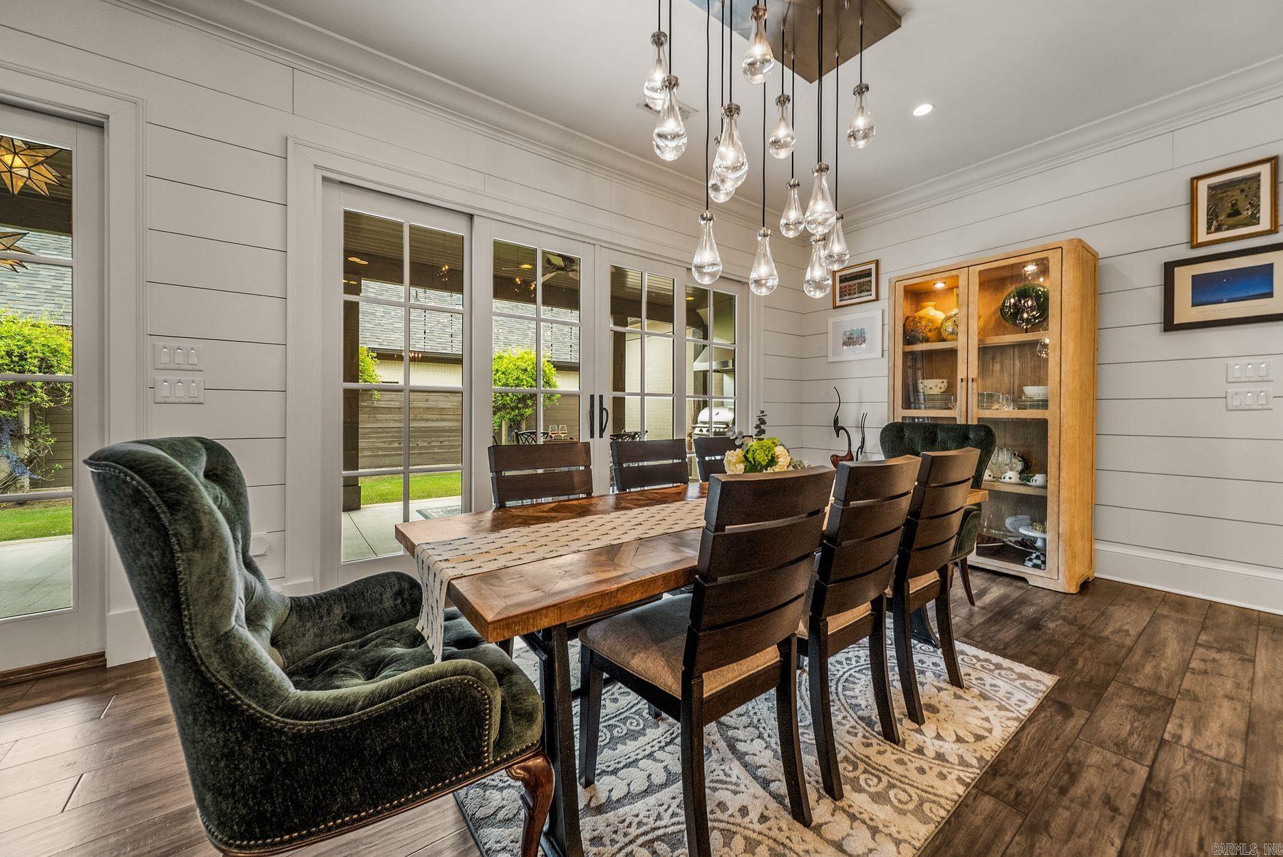 CHENAL VALLEY HALLEN COURT - Residential