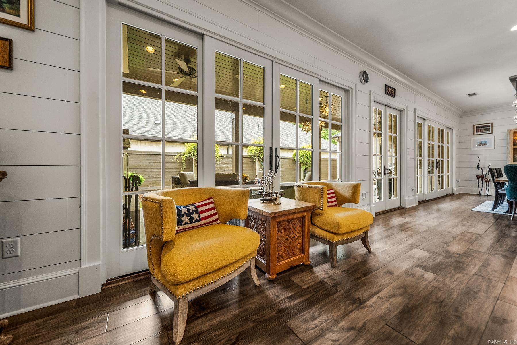 CHENAL VALLEY HALLEN COURT - Residential