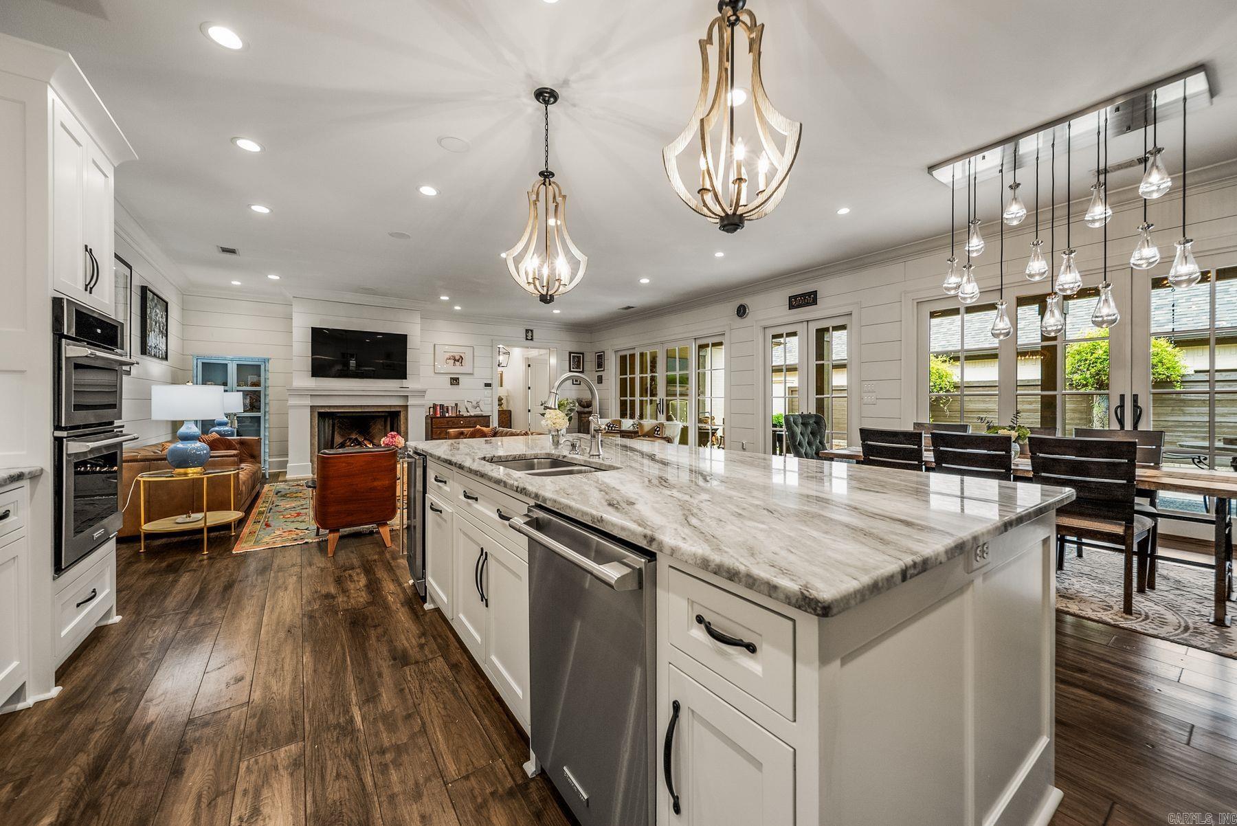 CHENAL VALLEY HALLEN COURT - Residential