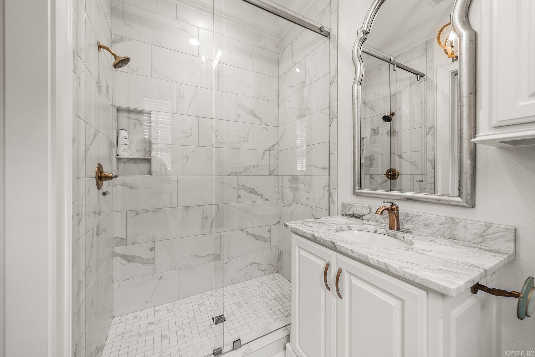 CHENAL VALLEY HALLEN COURT - Residential