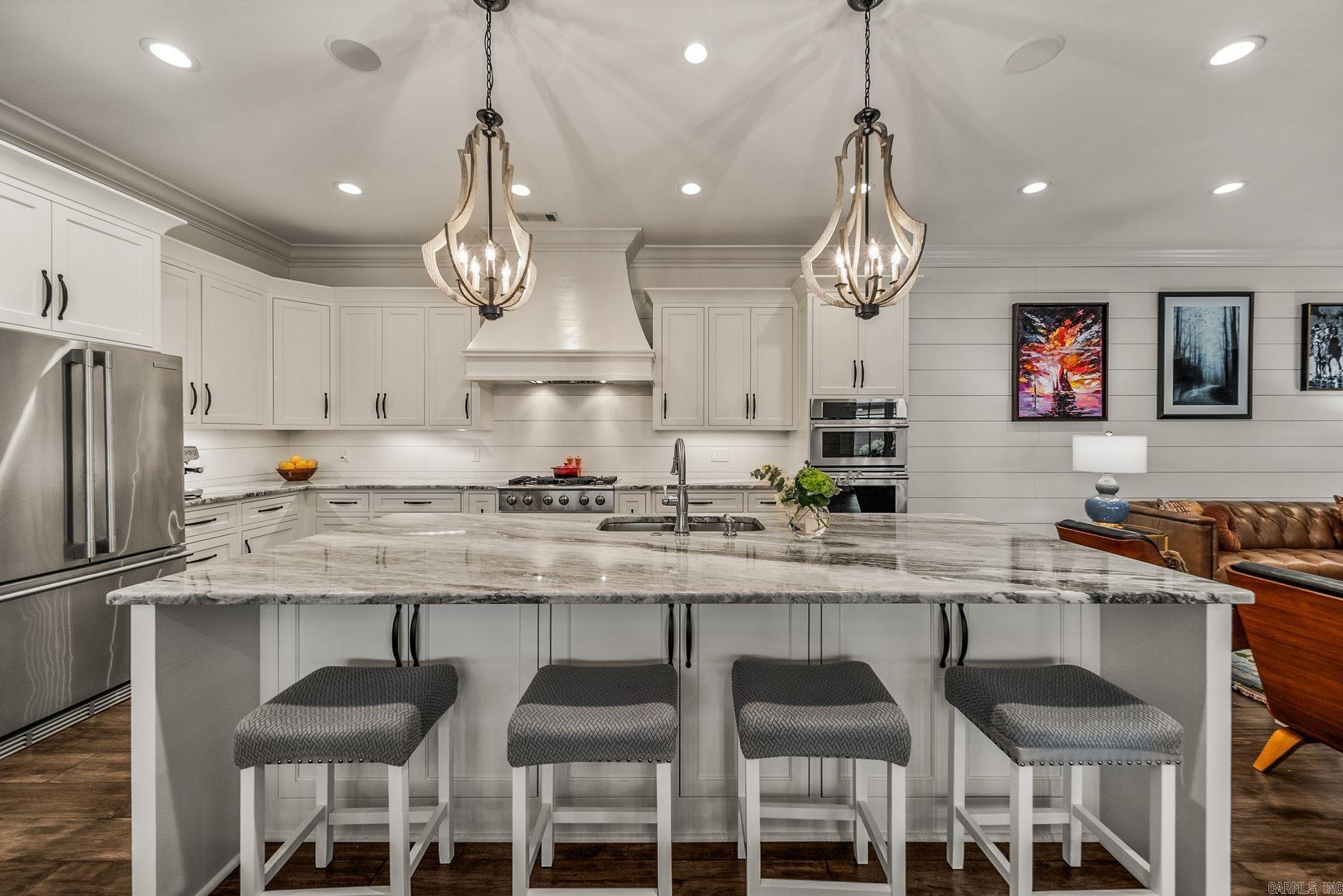 CHENAL VALLEY HALLEN COURT - Residential