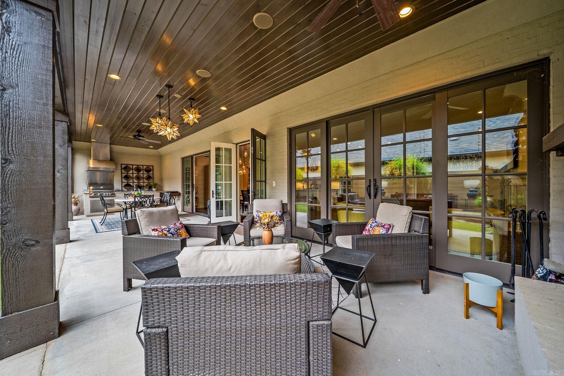 CHENAL VALLEY HALLEN COURT - Residential