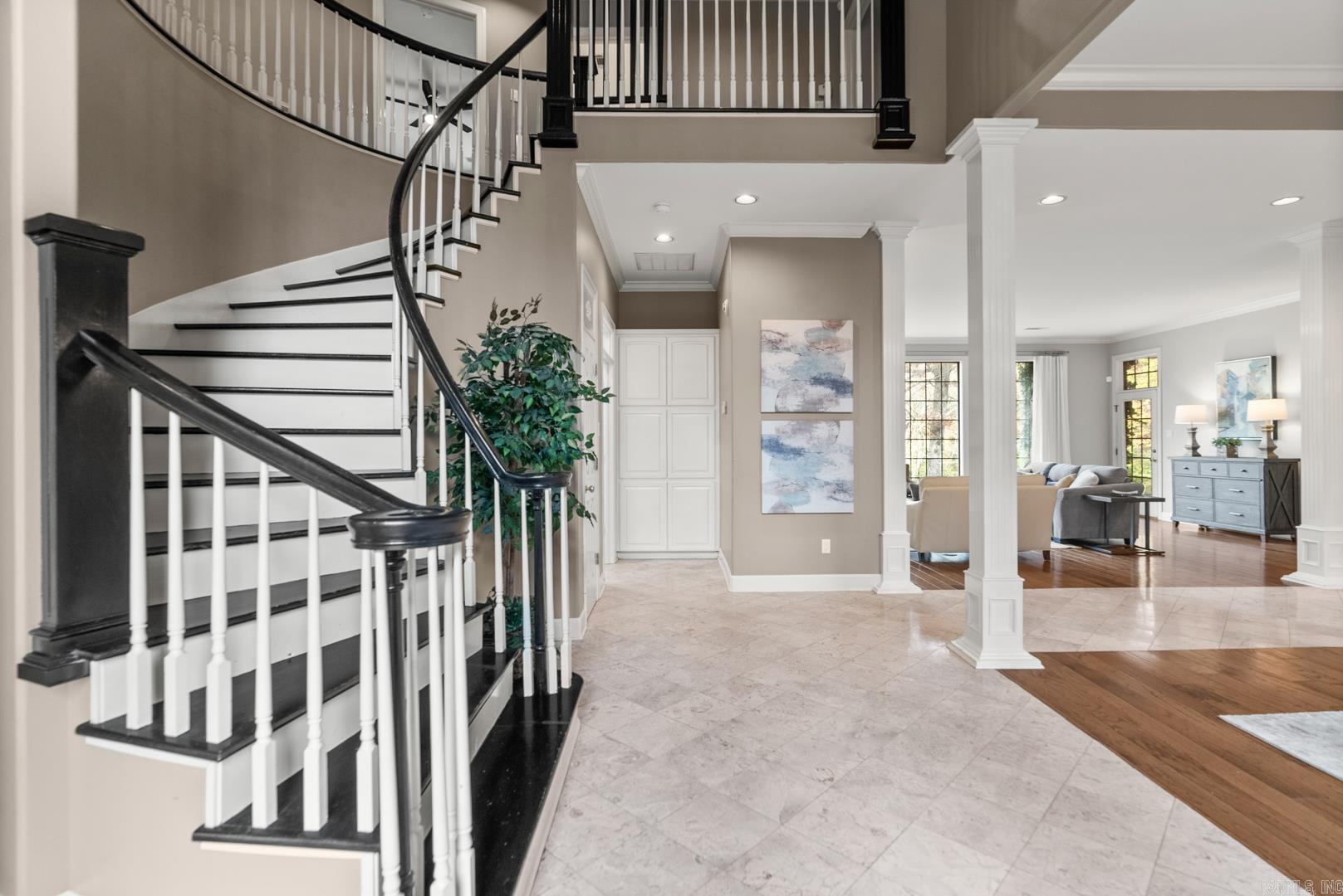 SHADY VALLEY - Residential