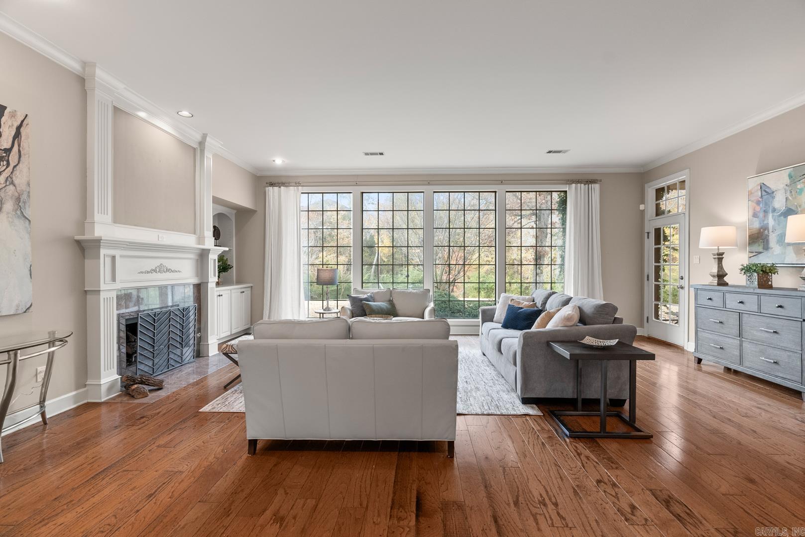 SHADY VALLEY - Residential