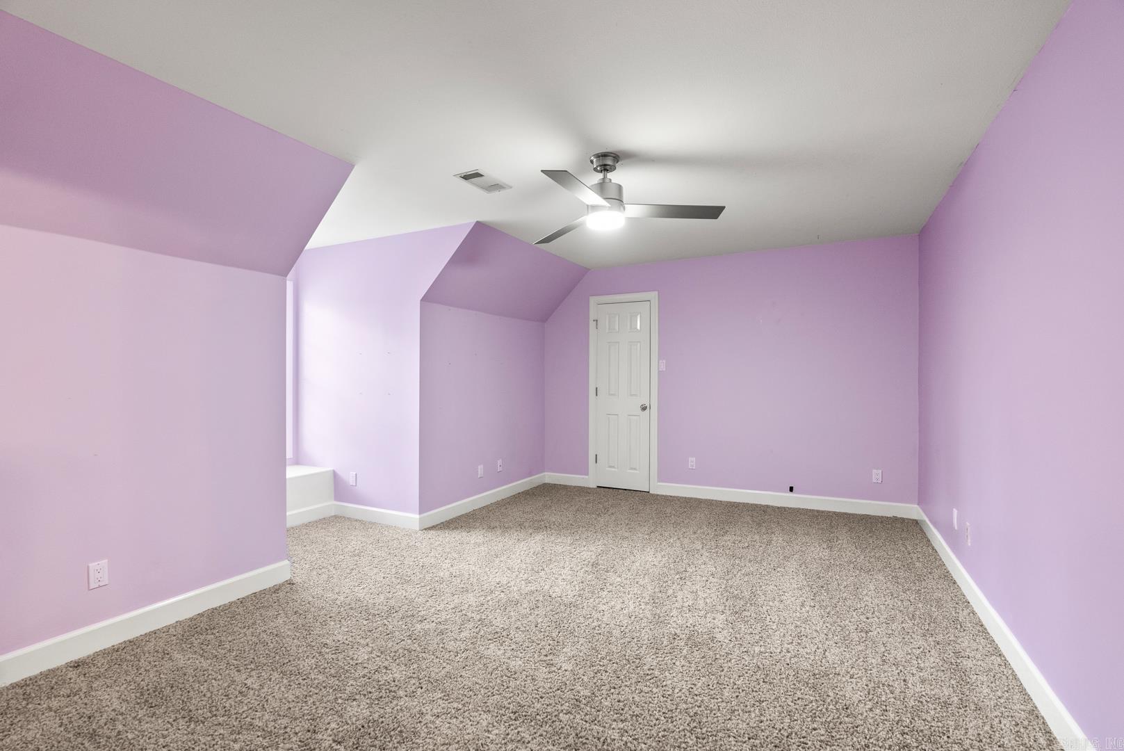 SHADY VALLEY - Residential