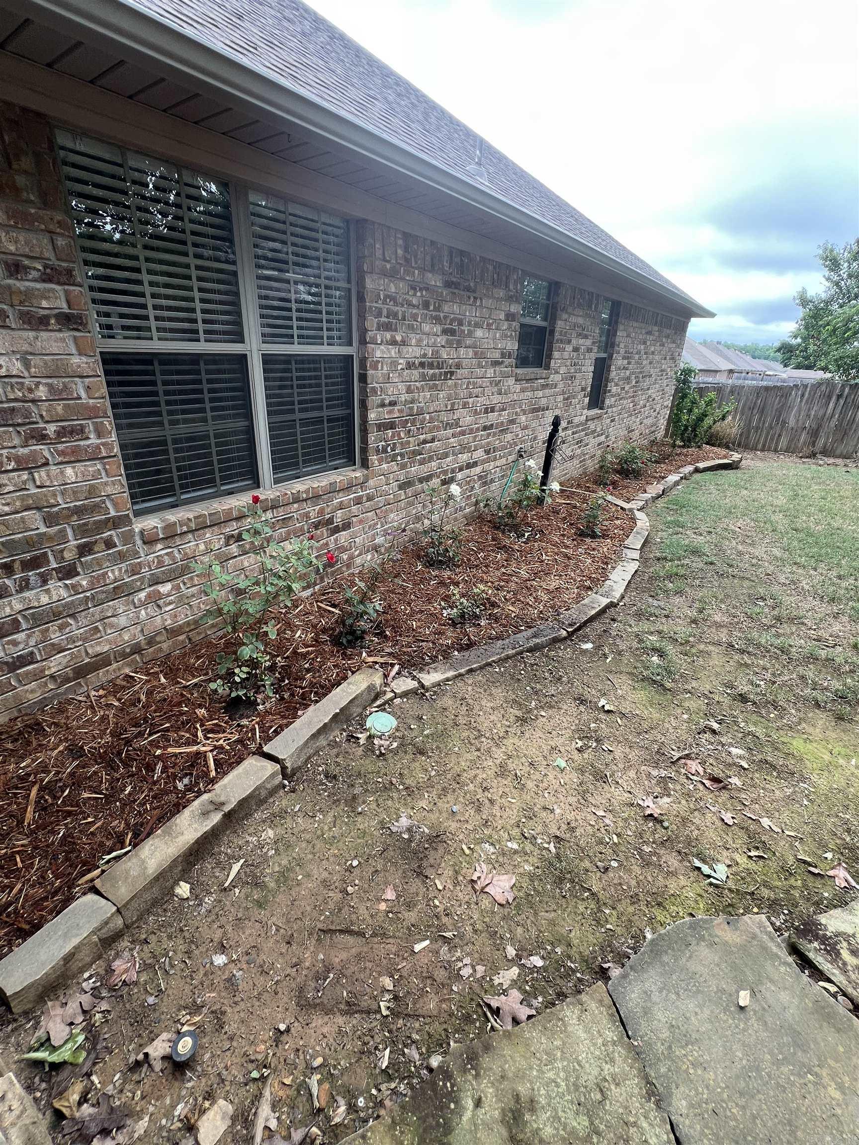 VINEYARD SUB PH I - Residential