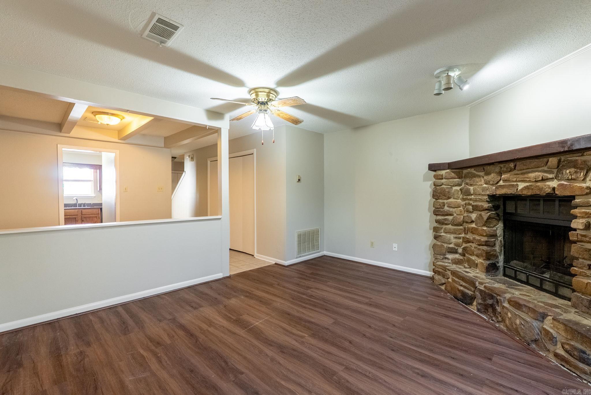 Edge Hill Townhomes - Residential Lease